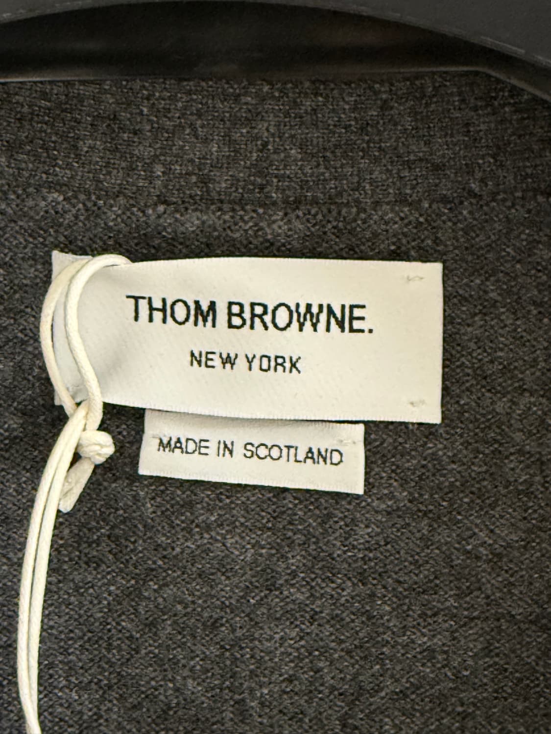 톰브라운 캐시미어 가디건 MKCO01A 00011038 상품이미지3