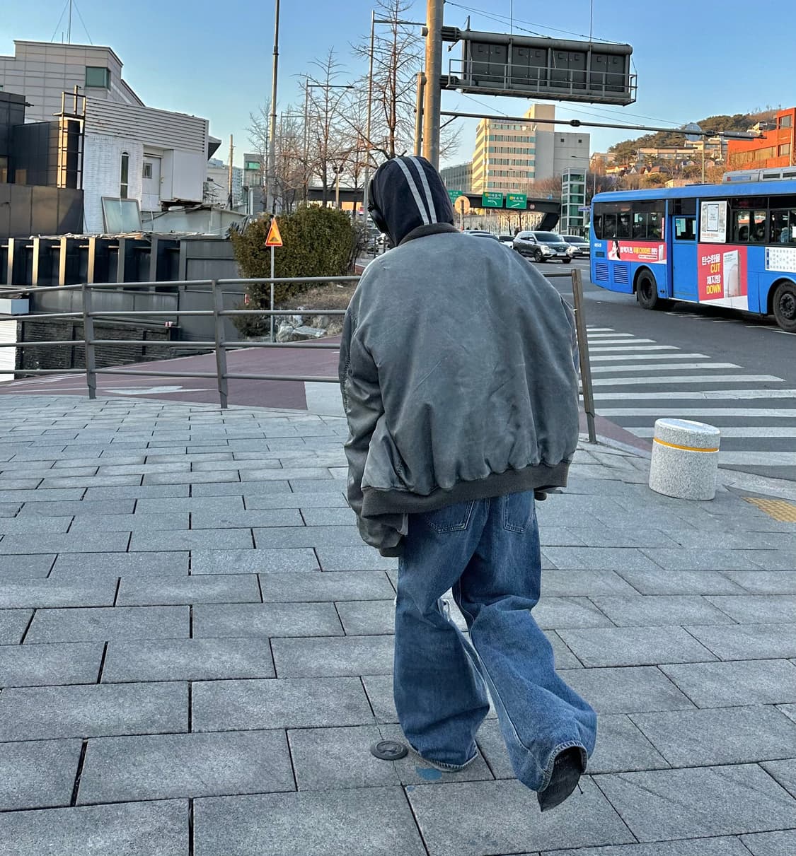 리바이스 커스텀 크롭 후드 집업 상품이미지5