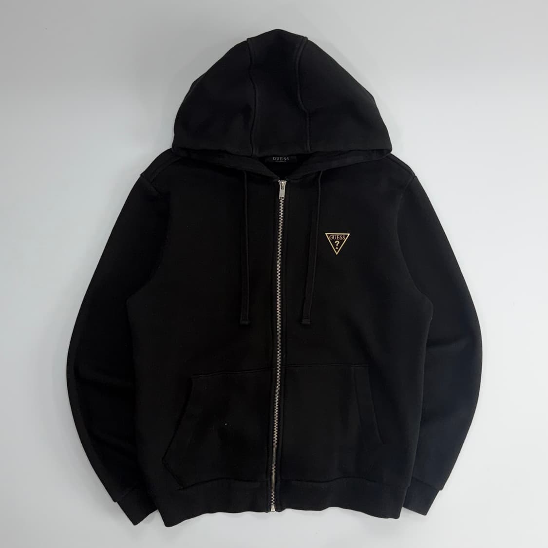 Guess 게스 삼각로고 블랙 후드집업  상품이미지3