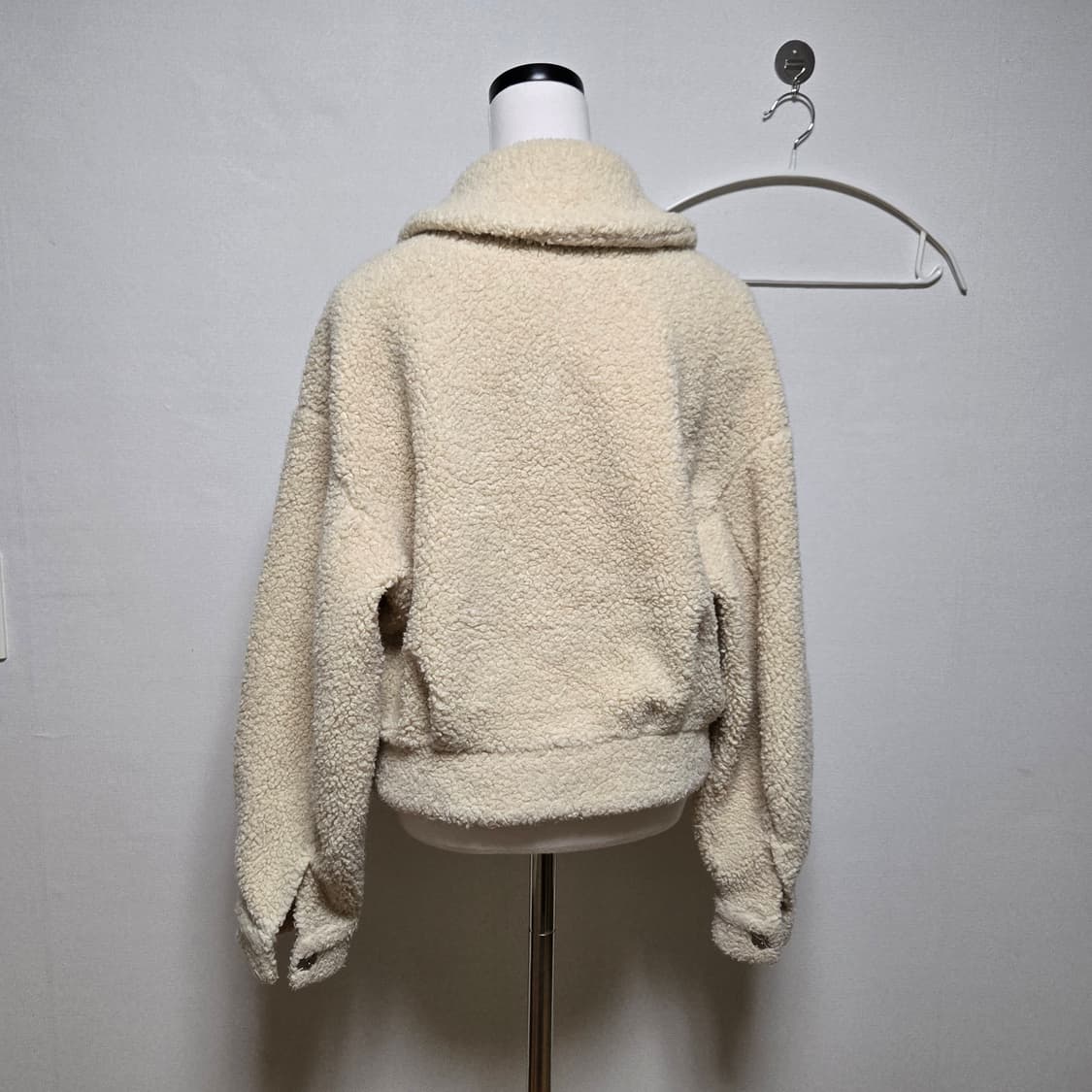 앤아더스토리즈 테디 자켓  상품이미지7