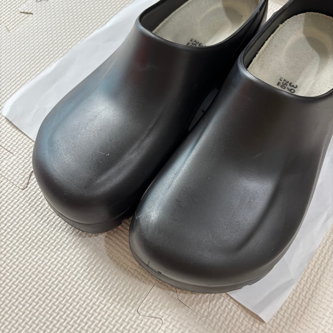 버켄스탁 클로그 블랙 상품이미지5