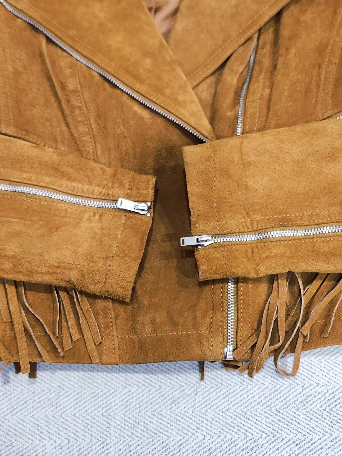 [M] 풀앤베어 스웨이드 프린지 자켓 M사이즈 상품이미지8