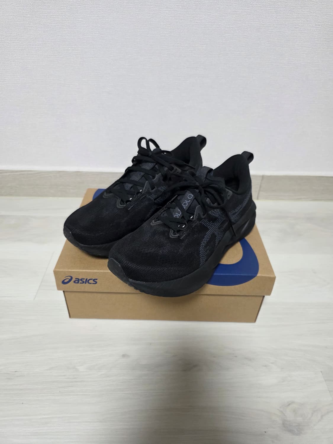 아식스 노바블라스트5  (255) 상품이미지6