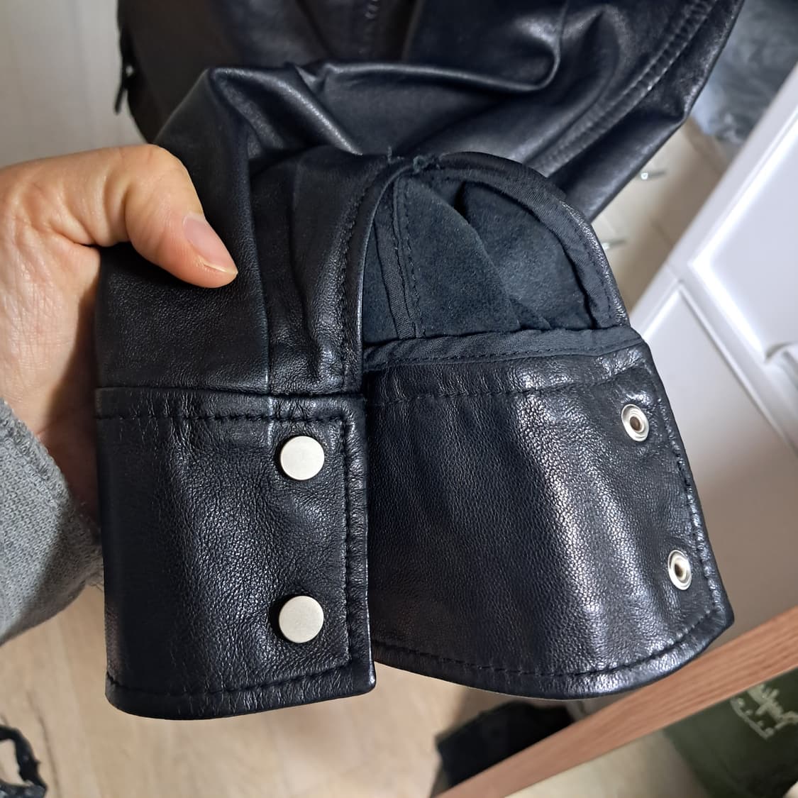 maje마쥬 양가죽 셔츠겸 자켓 블랙 55 상품이미지5