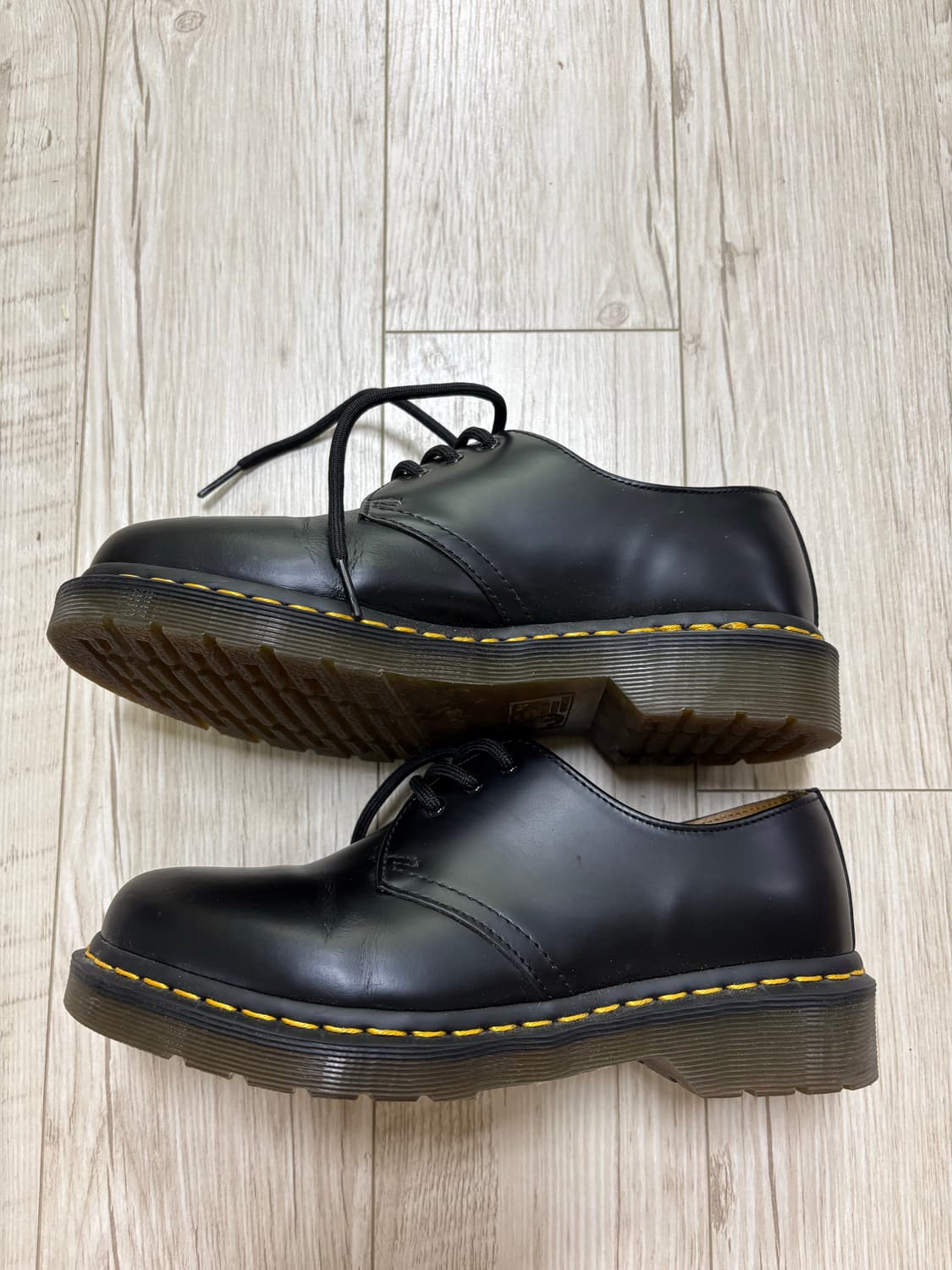 닥터마틴 1461 3홀 스무스 240 상품이미지2