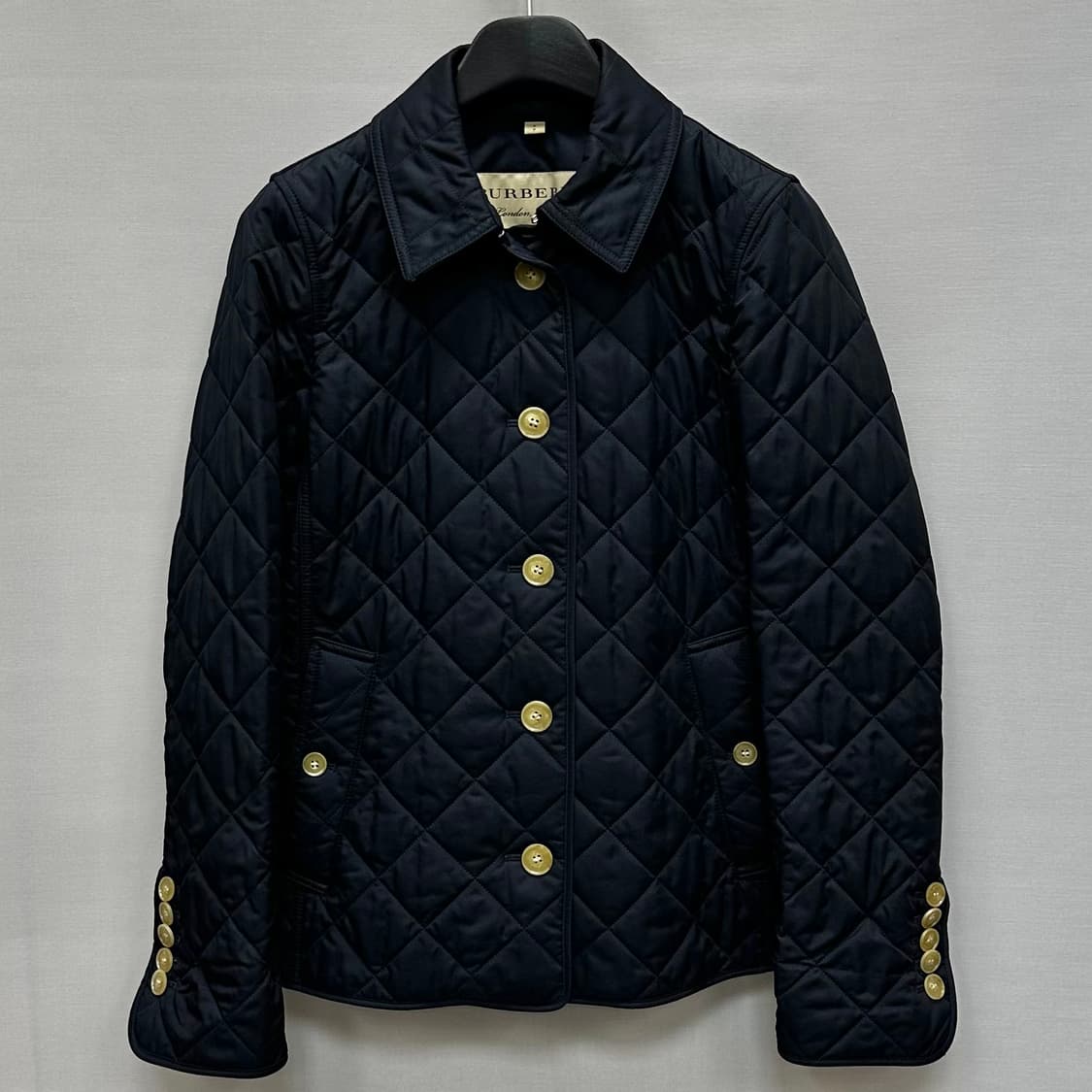 버버리 다이아몬드 퀼팅 자켓 ( 44~55 )  상품이미지1