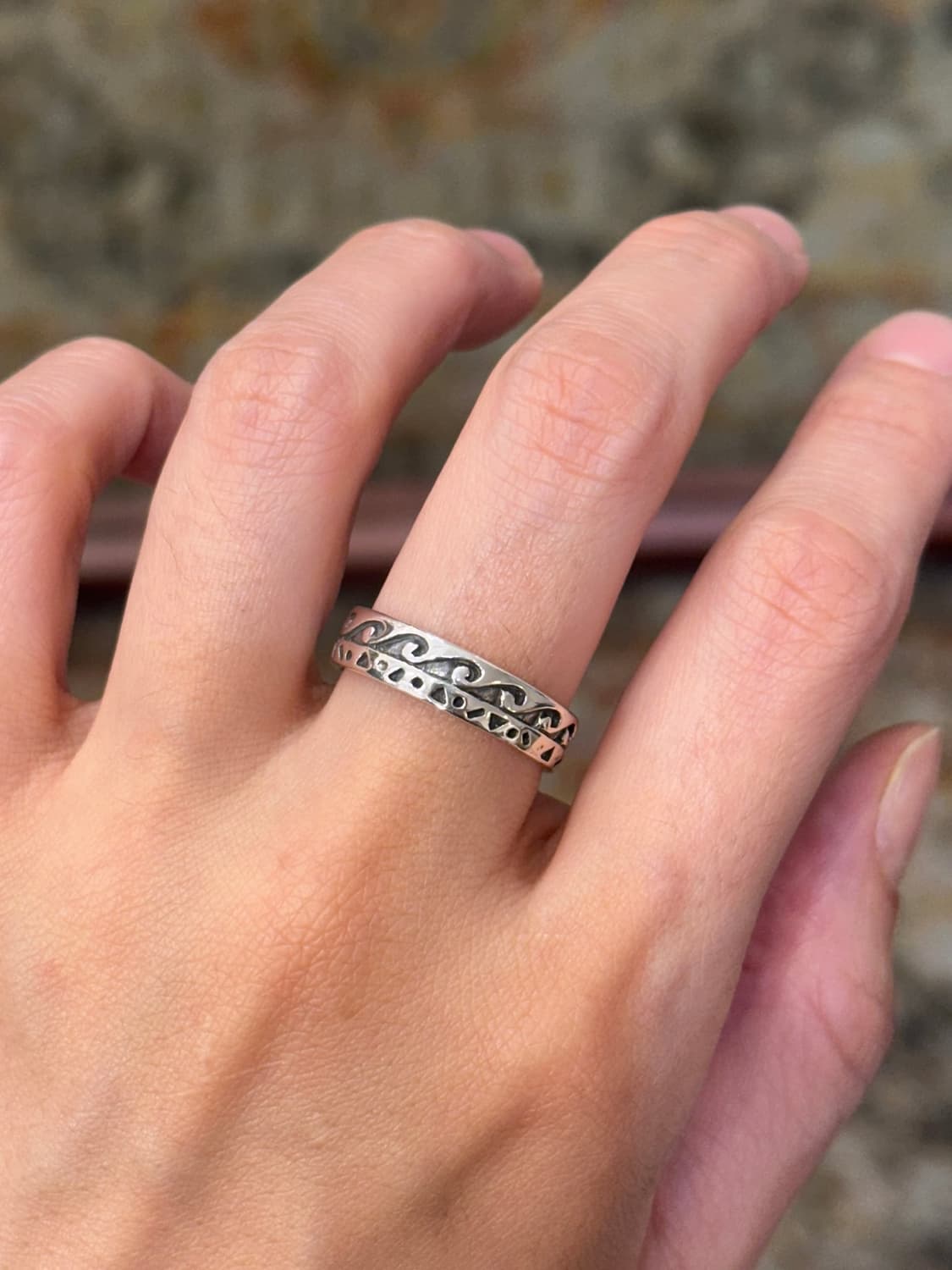 Wave & Dot Engraved 925 Silver Ring 상품이미지1