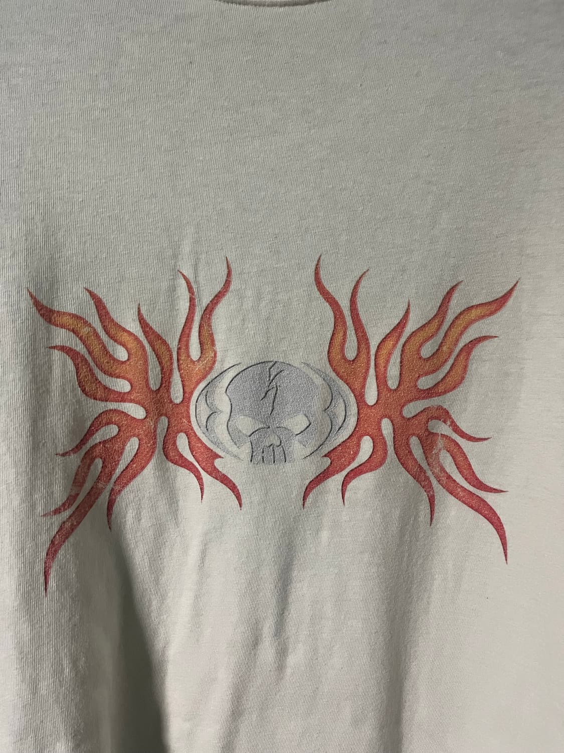 [L] 카미야 스컬 플레임 롱슬리브 오프화이트 상품이미지2