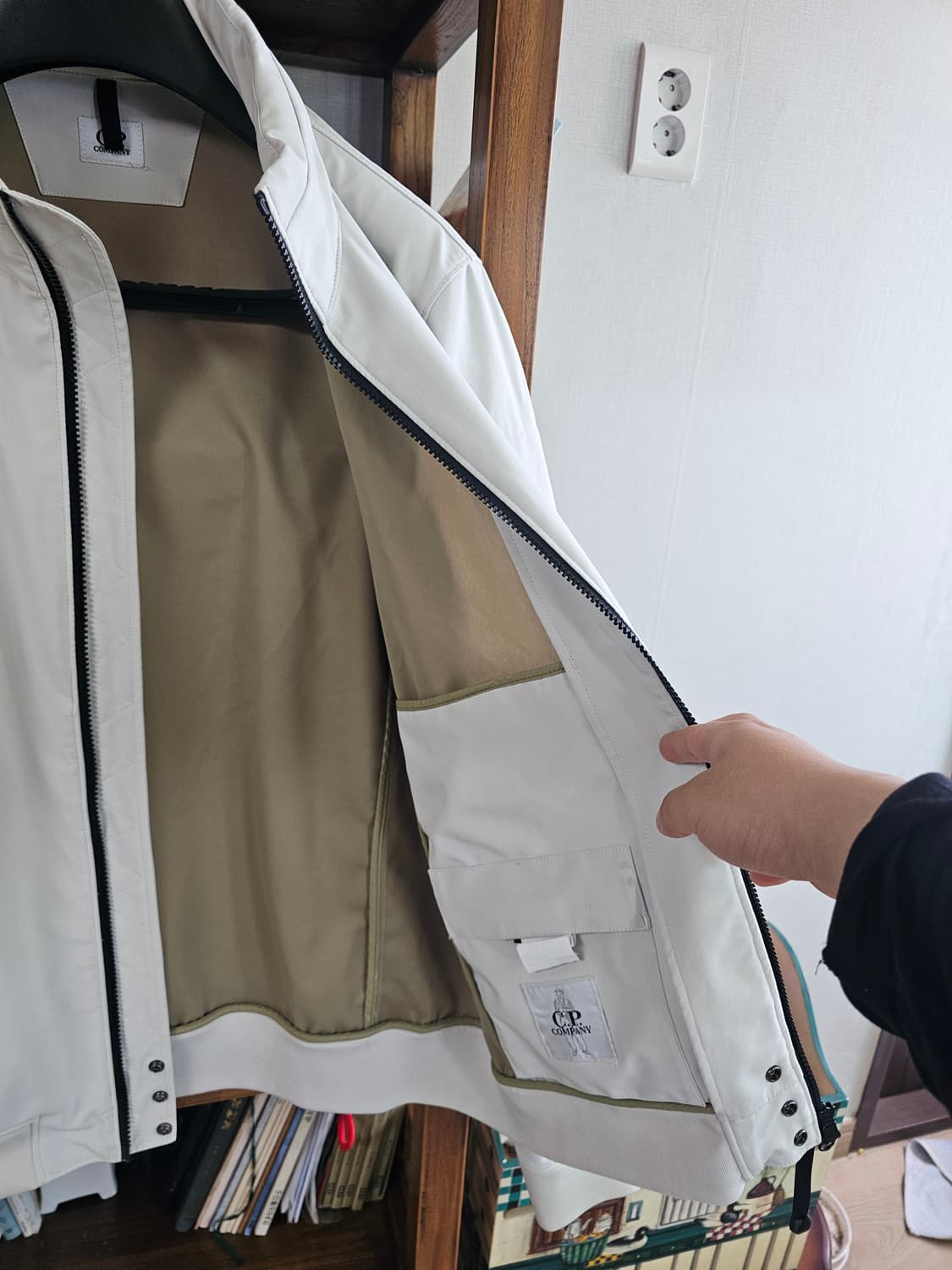 105,110)씨피컴퍼니 cp Company나일론 자켓 팔아요 xl 상품이미지6