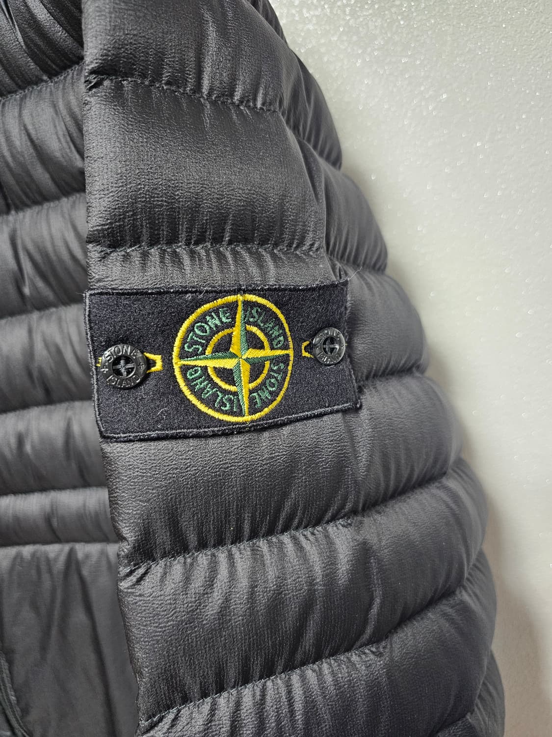 스톤아일랜드 바이오 립스탁 나일론 후드 경량 패딩 상품이미지3