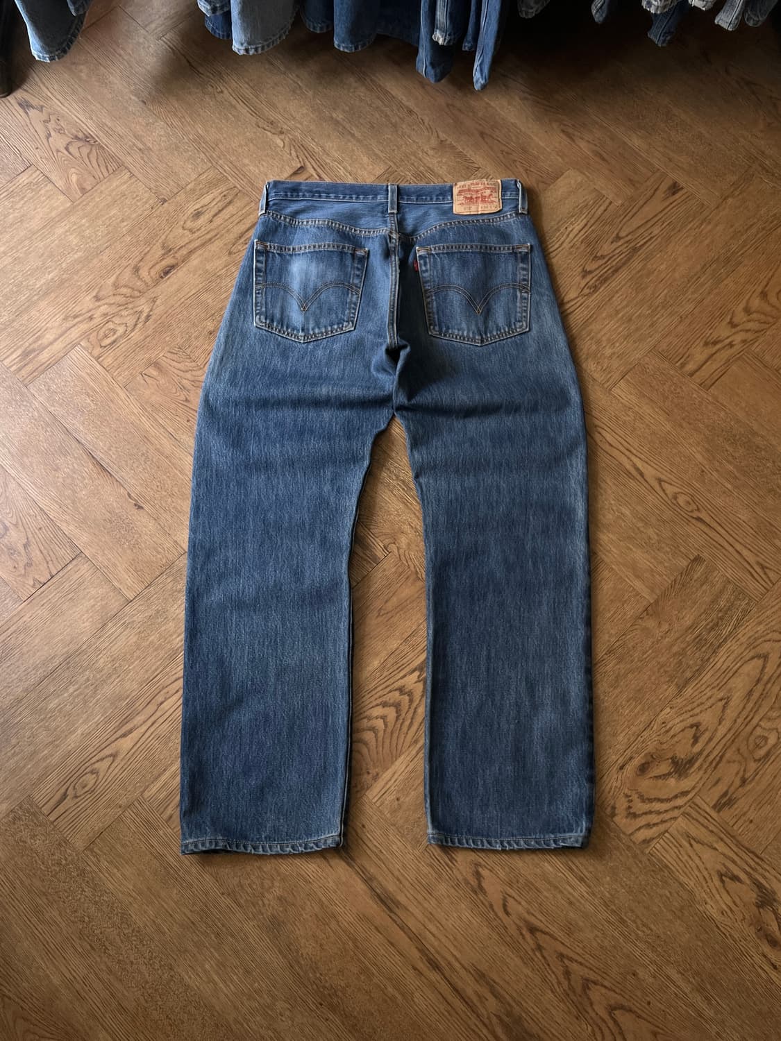 [34]00's 리바이스 501 더티 페이딩 스트레이트 데님 팬츠 상품이미지2