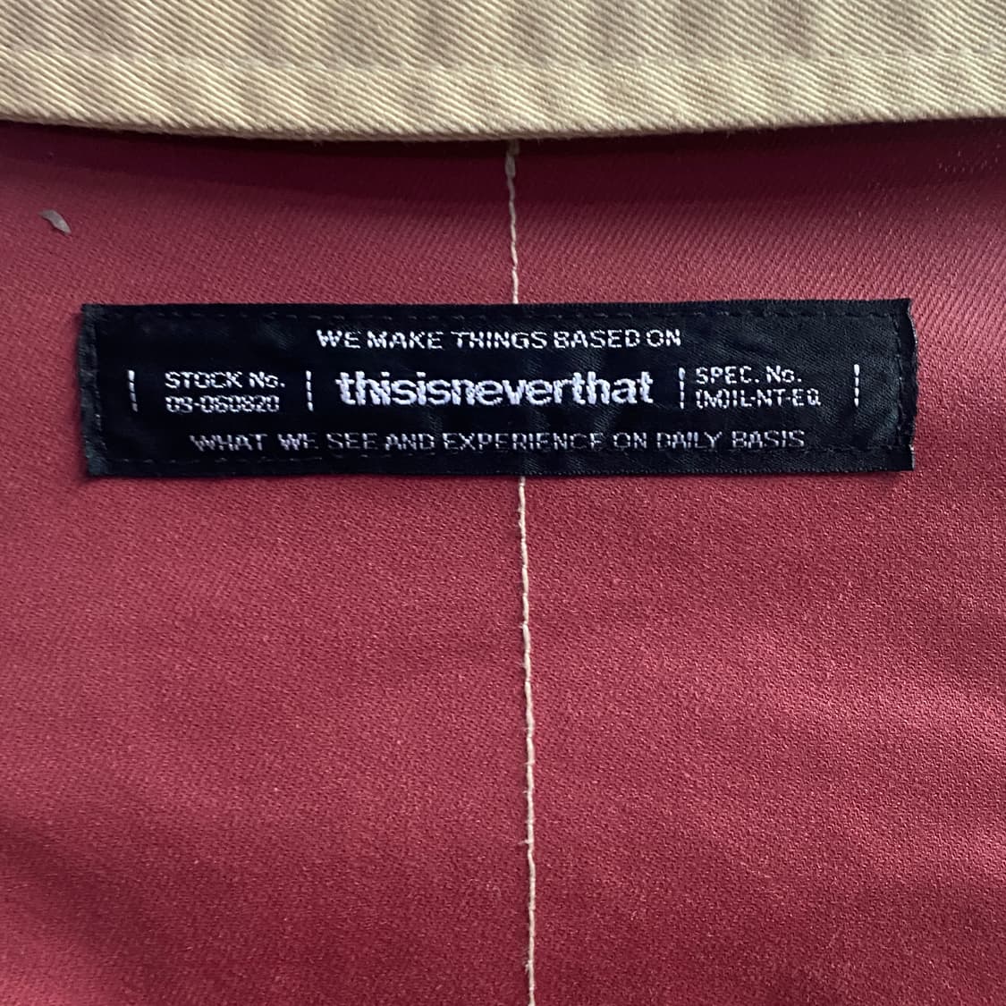 디스이즈네버댓 빅로고 베이지 스윙톱 자켓 B3198 상품이미지4