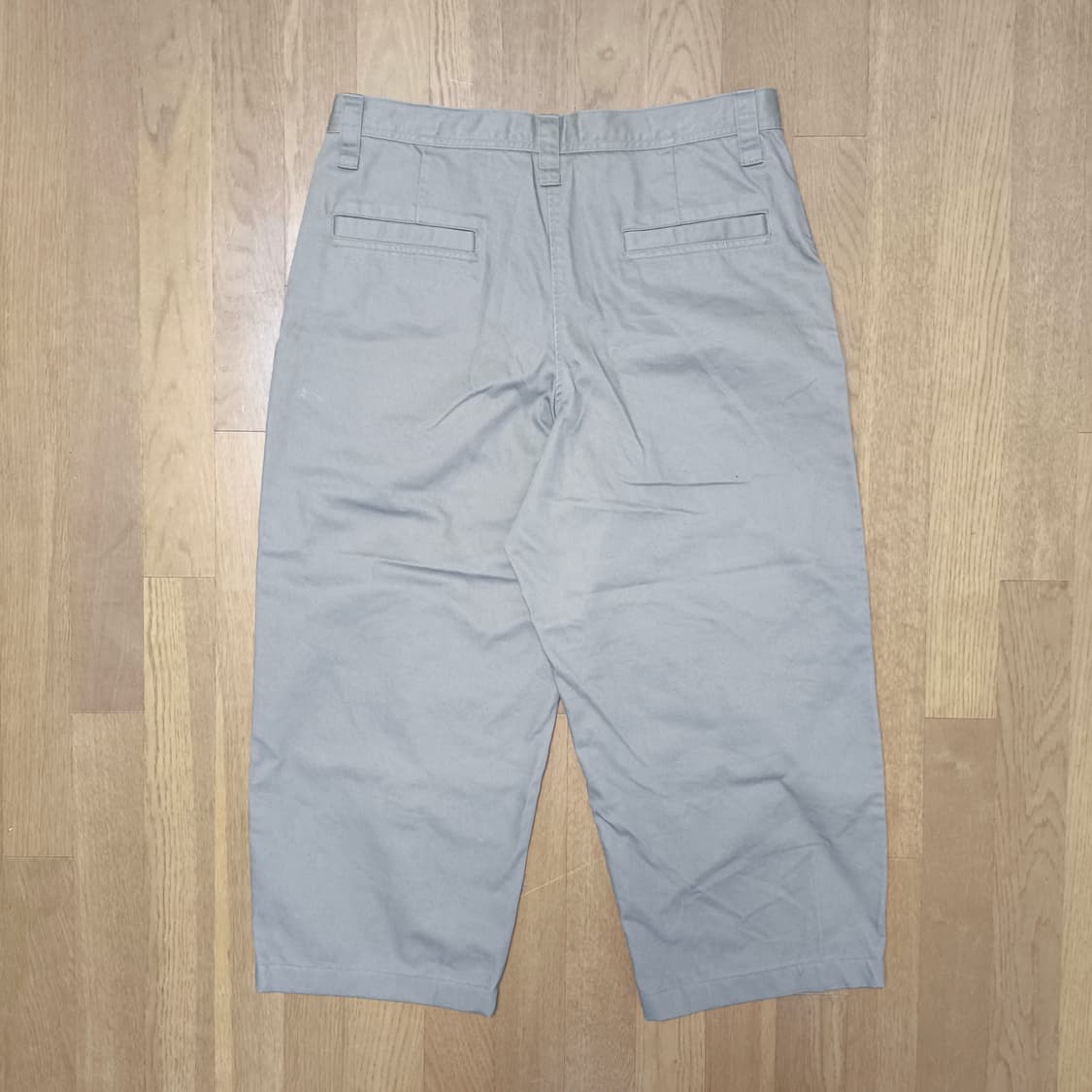 [36] 유니클로 U 와이드핏 치노 팬츠 상품이미지4