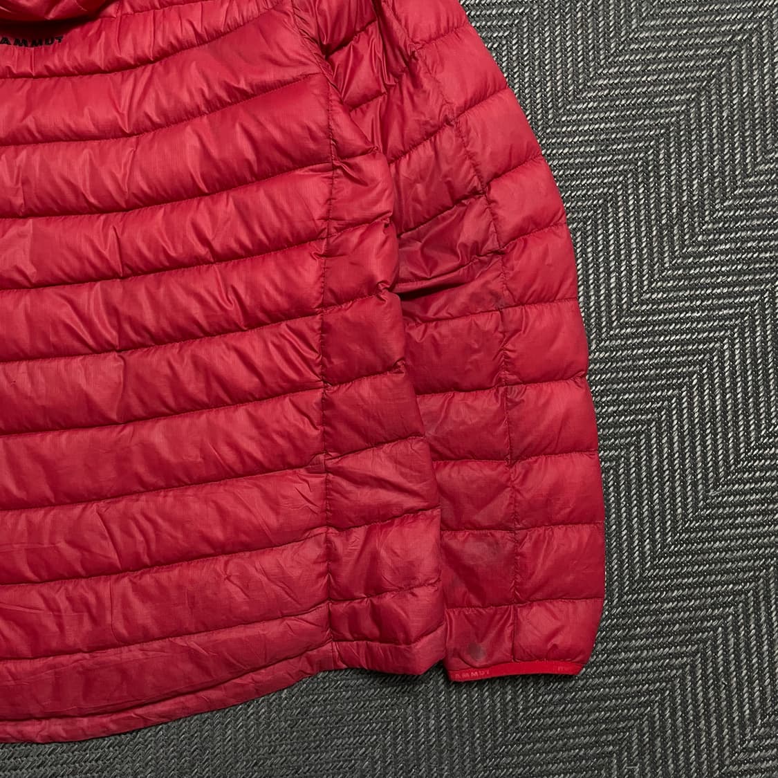 마무트 일판 오리지날 경량 패딩 후드 패딩y 5061 상품이미지8