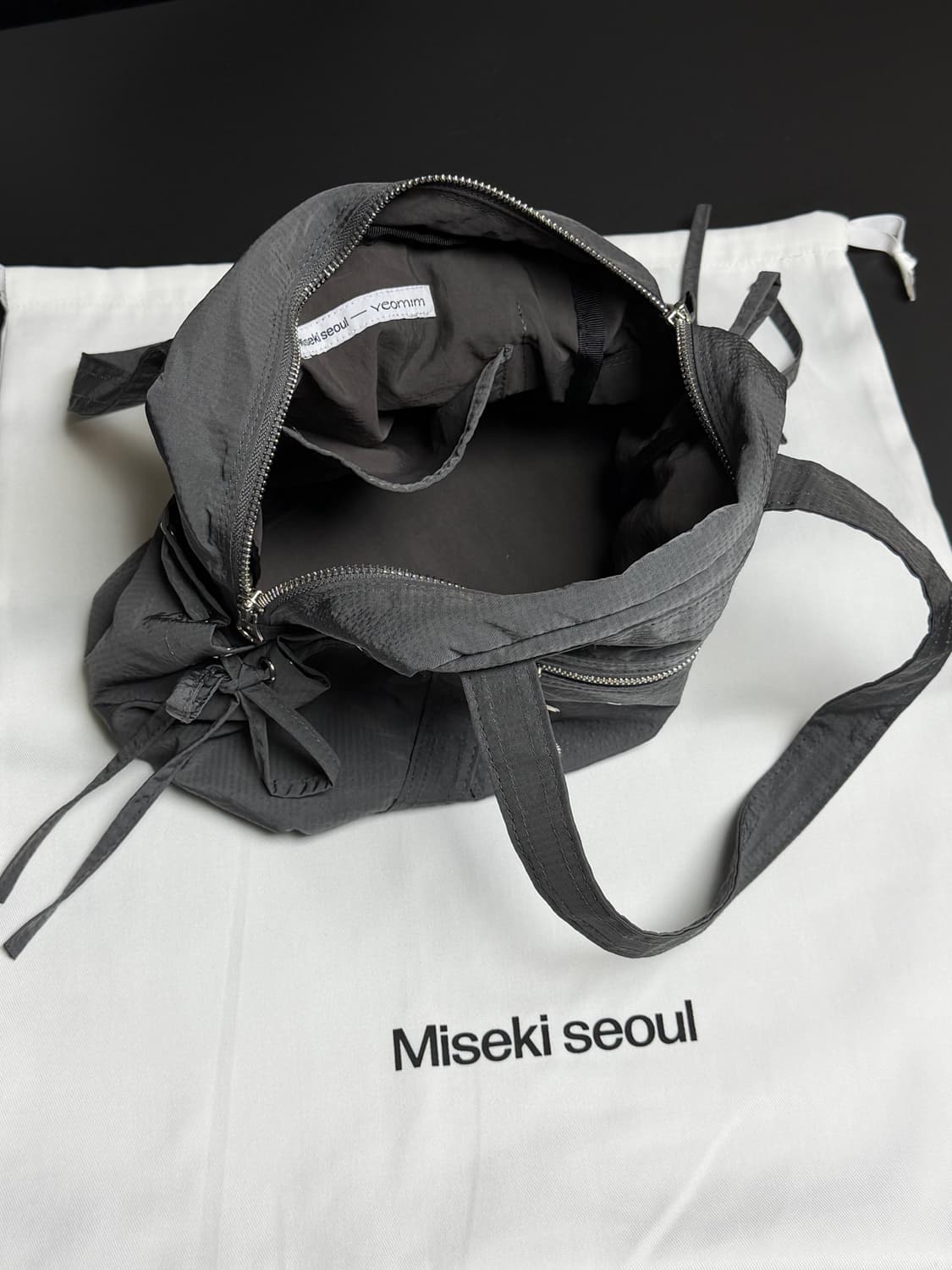 미세키서울 여밈 힙한 백 가벼움 차콜 여름 가방 상품이미지6