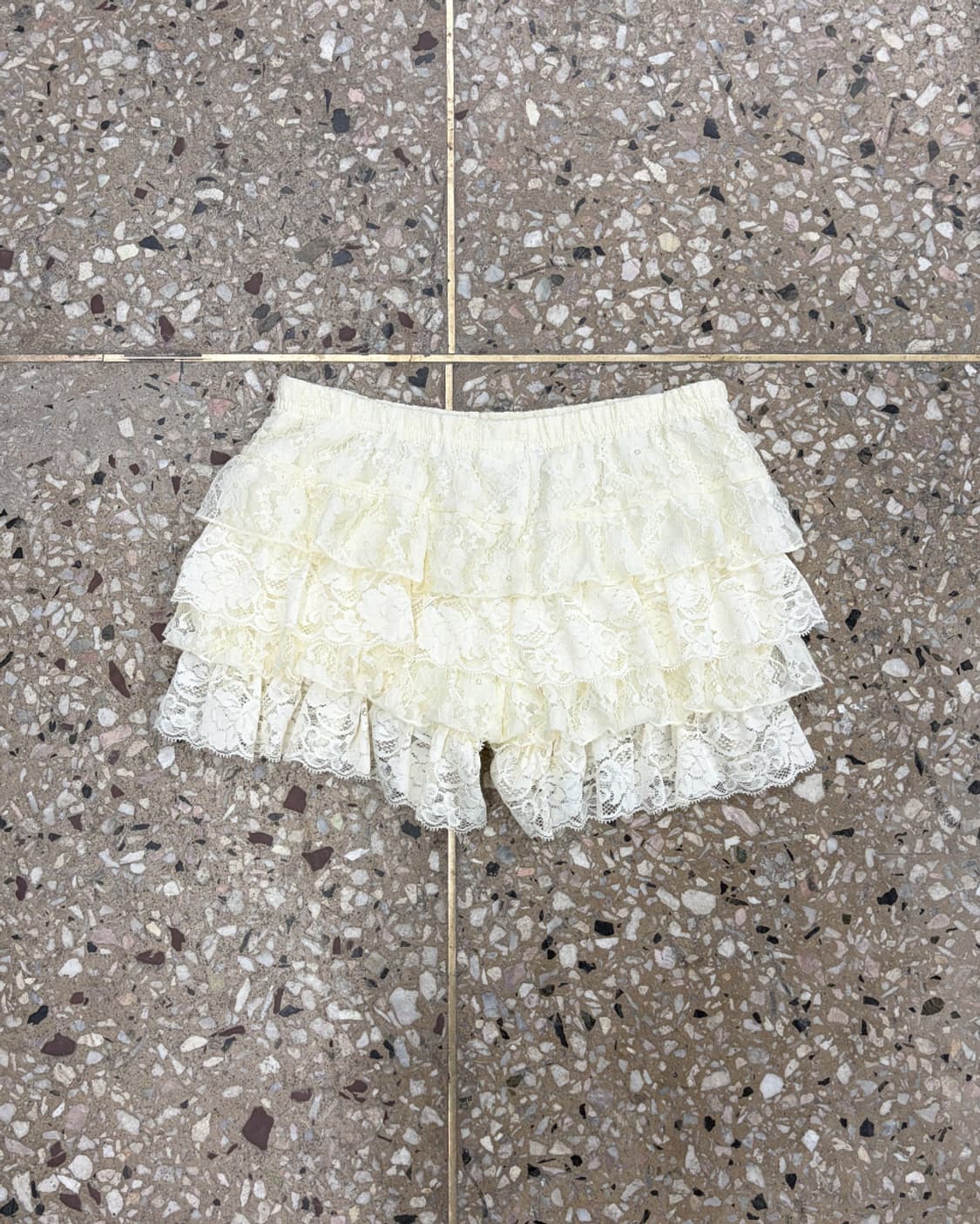 빈티지 레이스 트리밍 핫 쇼츠 상품이미지1