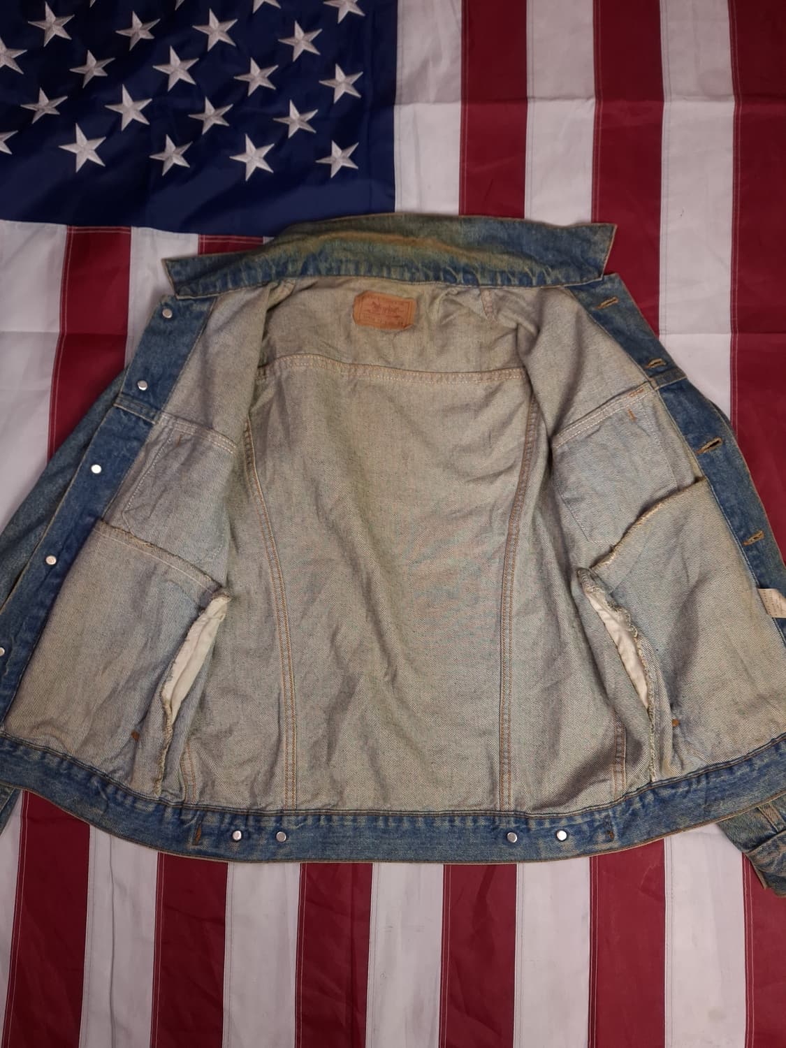 오리지날 90's 미국제조 리바이스  70506 데님 트러커자켓 상품이미지6