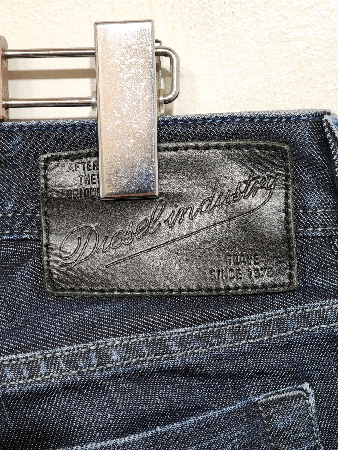 (29) 디젤 자티니 청바지 진청 부츠컷 데님팬츠 이태리판  상품이미지5