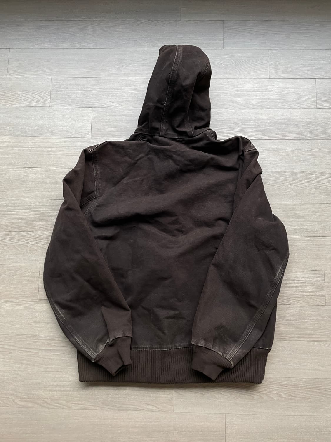 칼하트 J168 DKB 다크브라운 액티브 자켓 샌드스톤 상품이미지2