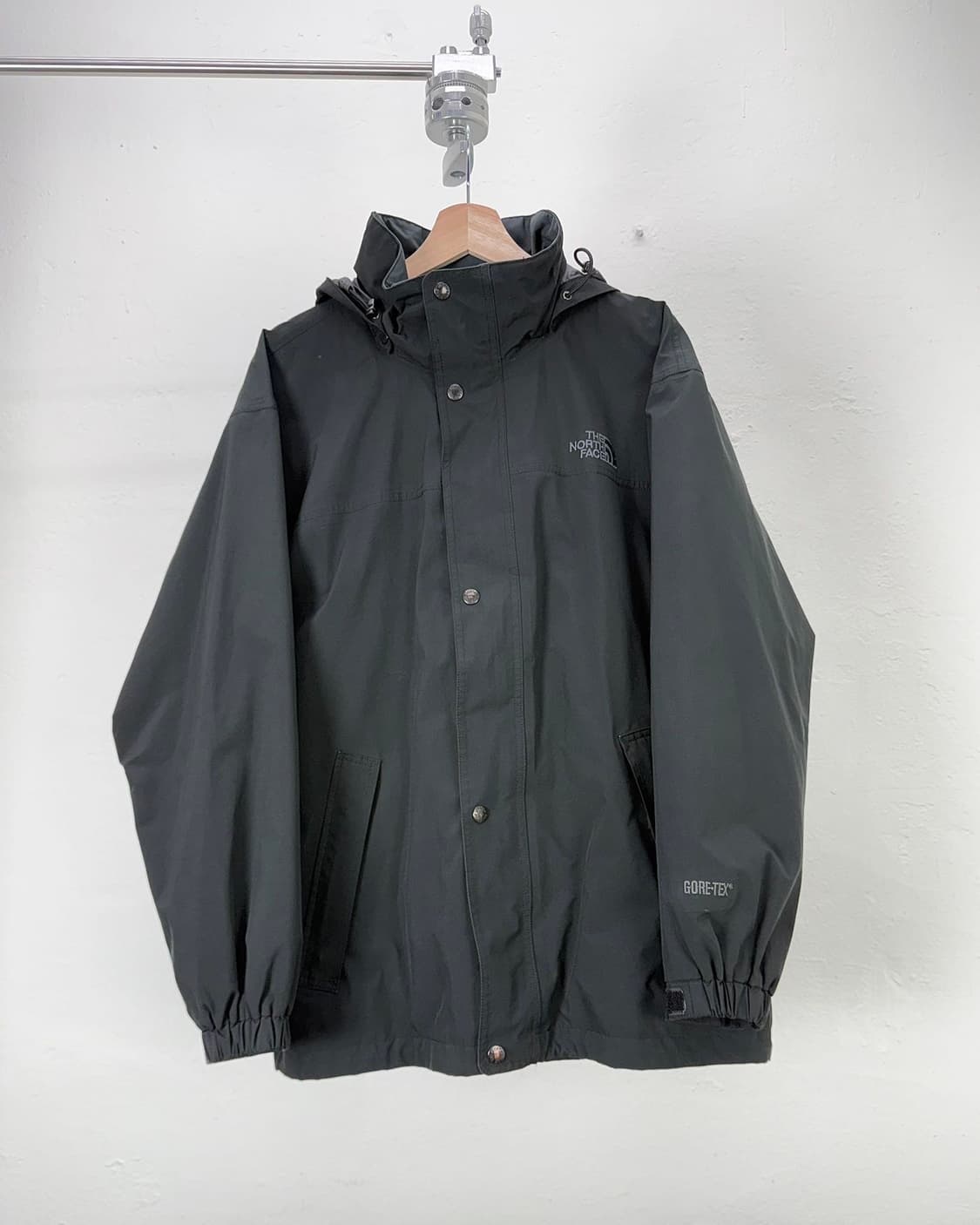 노스페이스 00s 블랙 고어텍스 후디 윈드 브레이커 자켓 상품이미지1