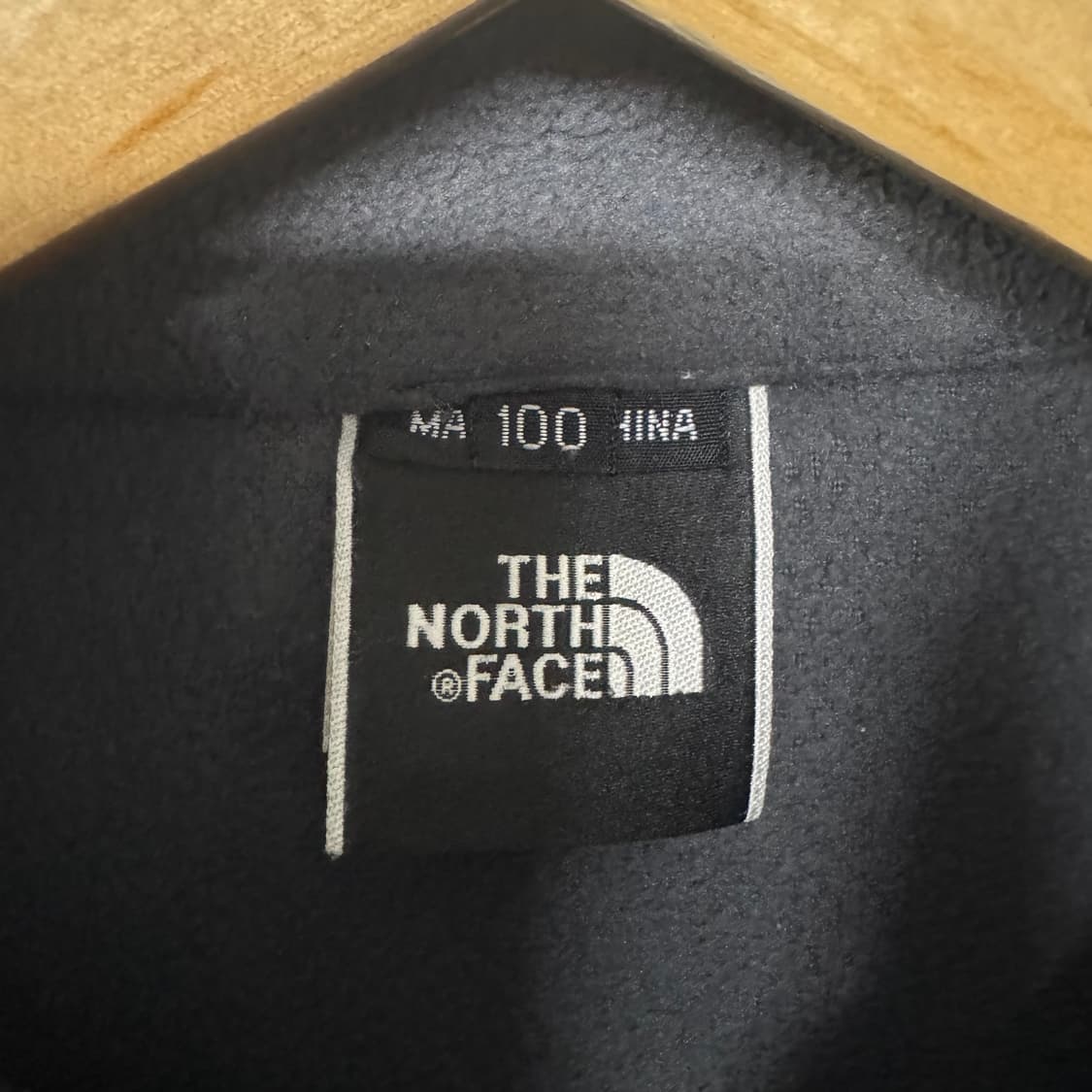노스페이스 로고 후리스 집업 상품이미지3