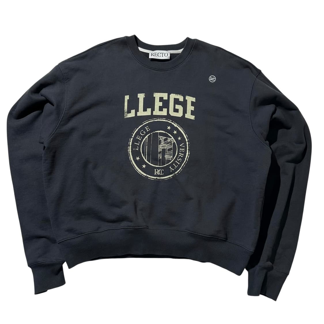 렉토 LLEGE 크롭 맨투맨 상품이미지1