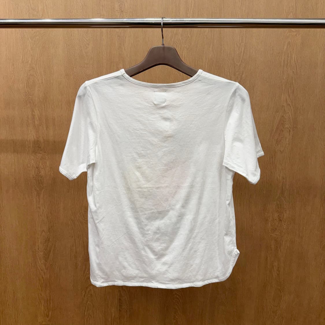 모스키노 반팔 티셔츠 하트 스마일 그래픽 디테일 레귤러핏 화이트 상품이미지3