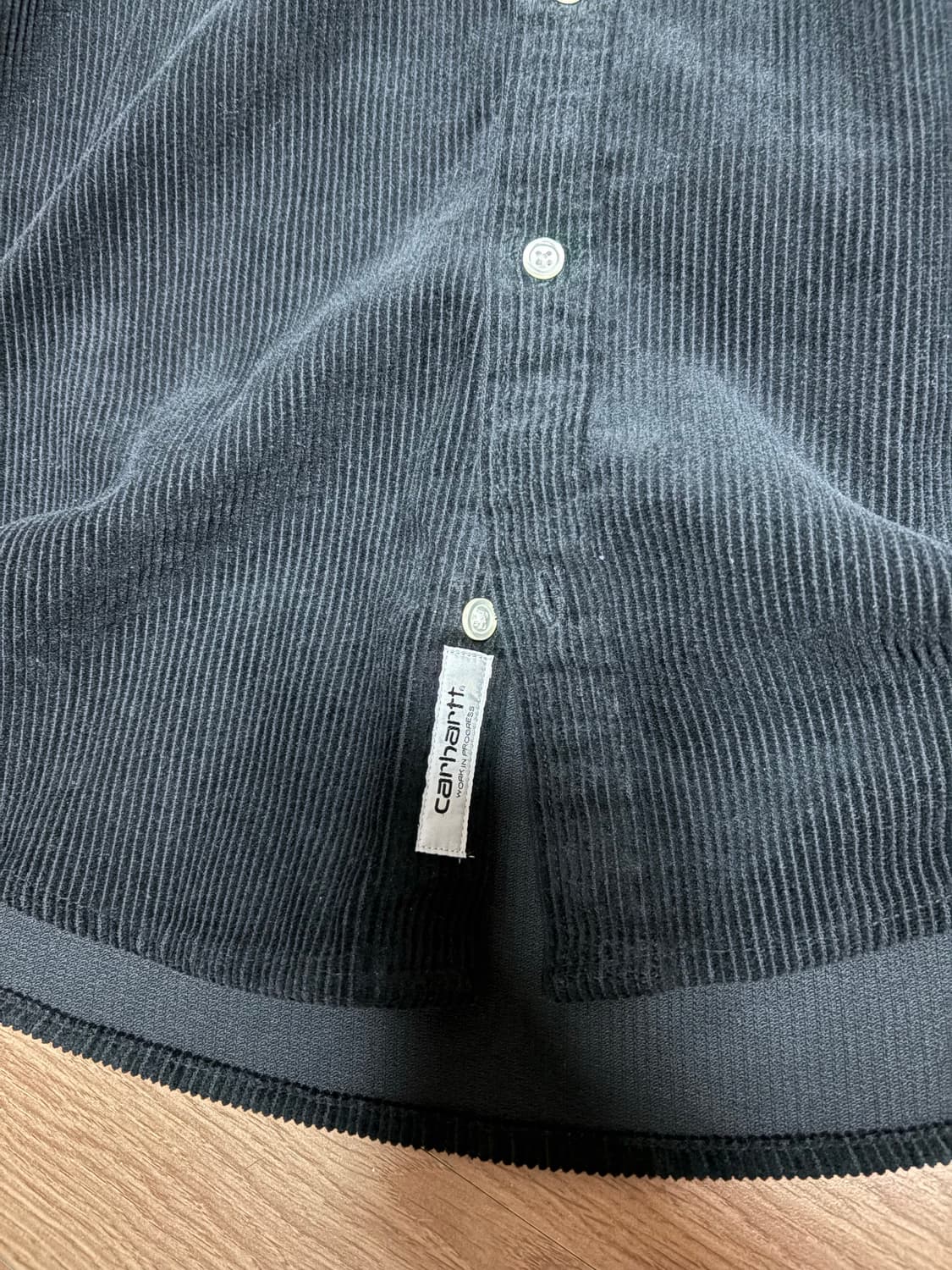 칼하트 메디슨 셔츠 Madison cord shirt 상품이미지5