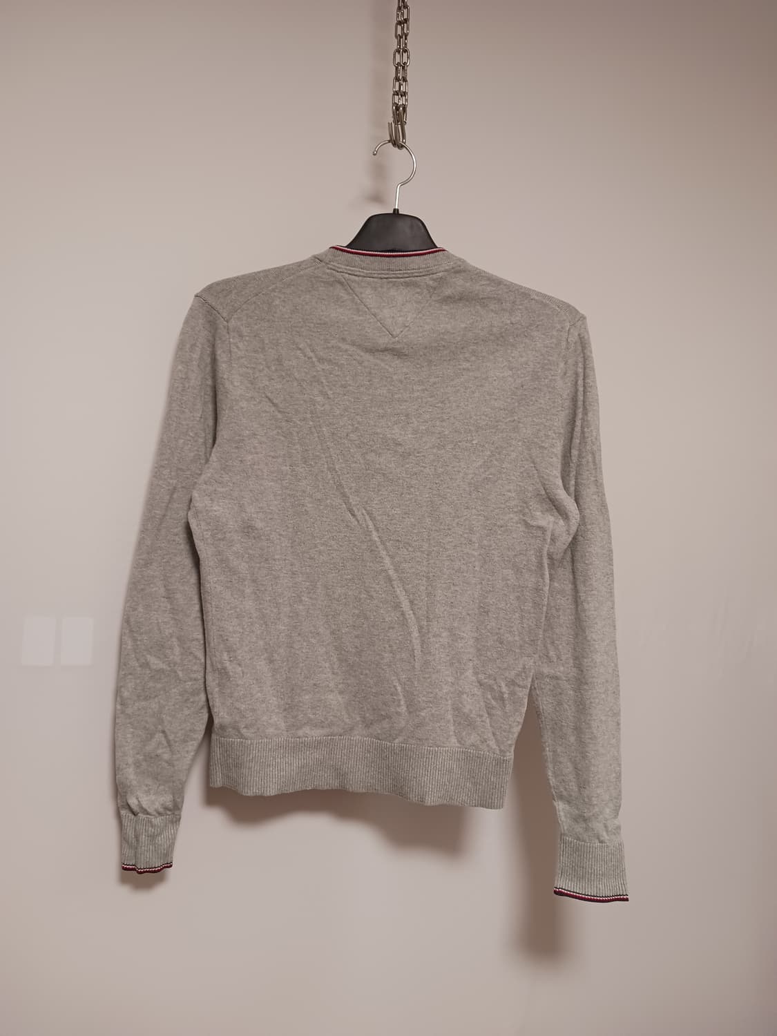 타미힐피거 그레이 라운드넥 니트 상품이미지5