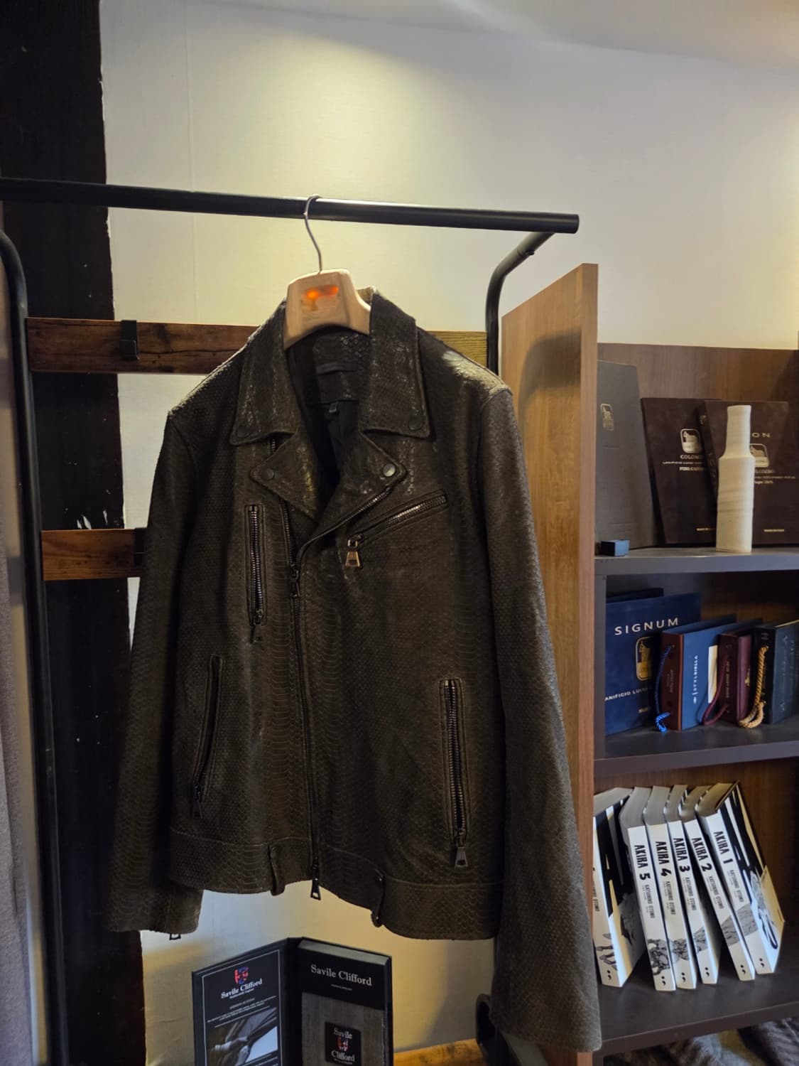 존바바토스 스네이크스킨 라이더자켓 상품이미지4