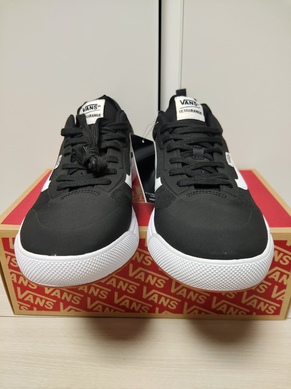 새상품 반스 울트라레인지 무료배송 상품이미지4