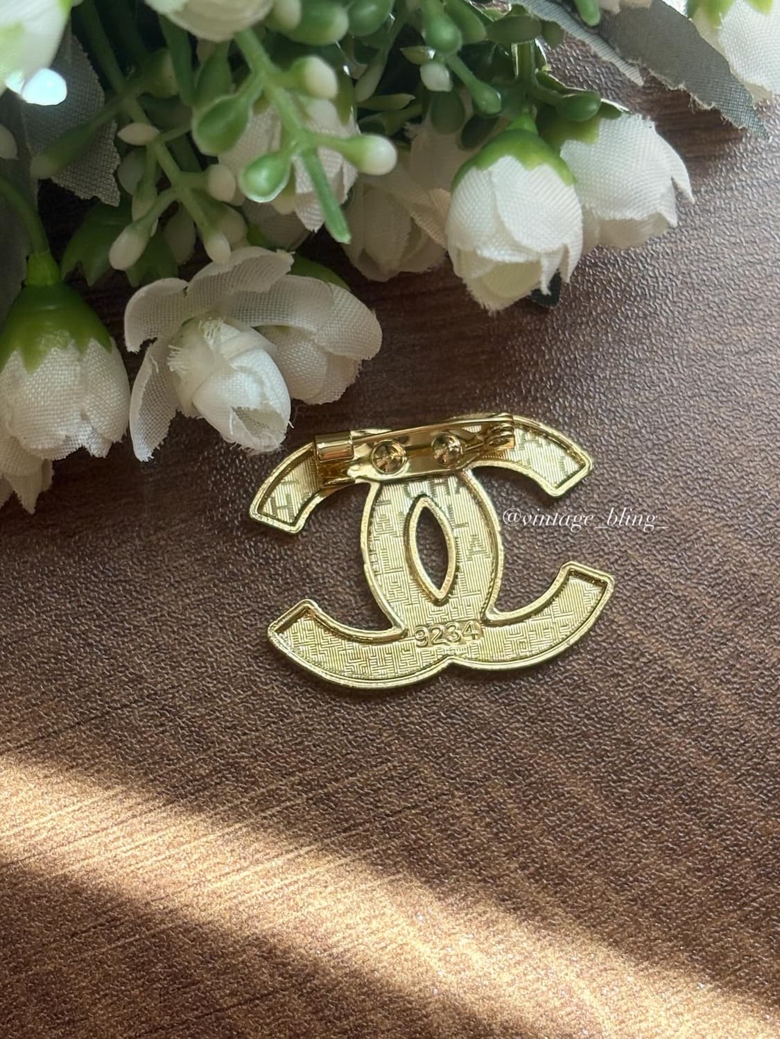 샤넬 마린골드 CC브로치 상품이미지2