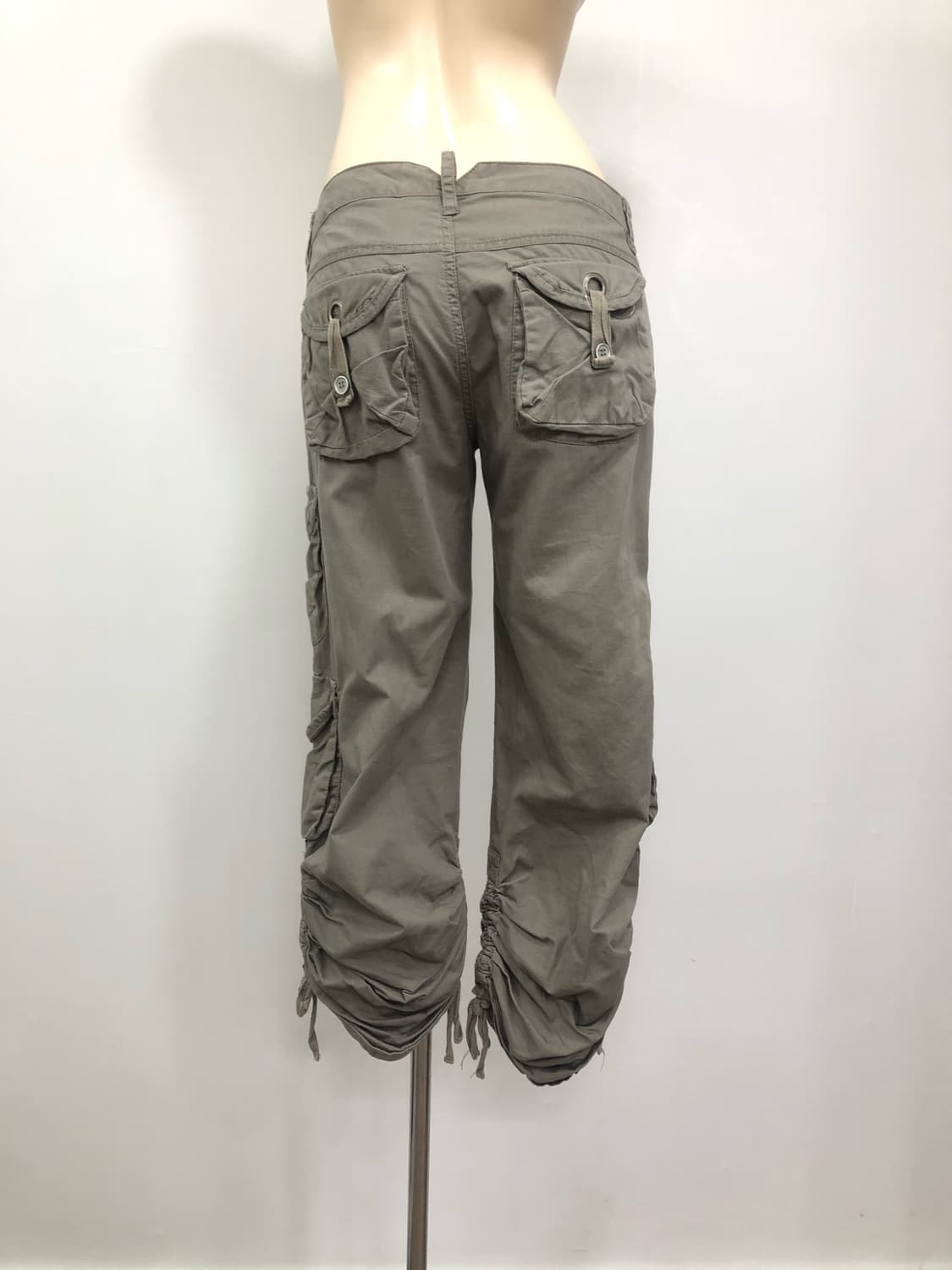 khaki beige shirring cargo pants 상품이미지4