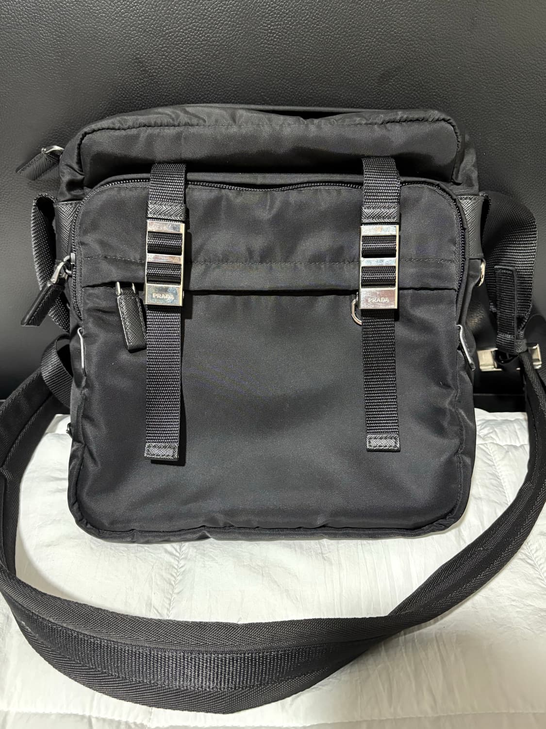 프라다 테수토 나일론 크로스백 상품이미지3