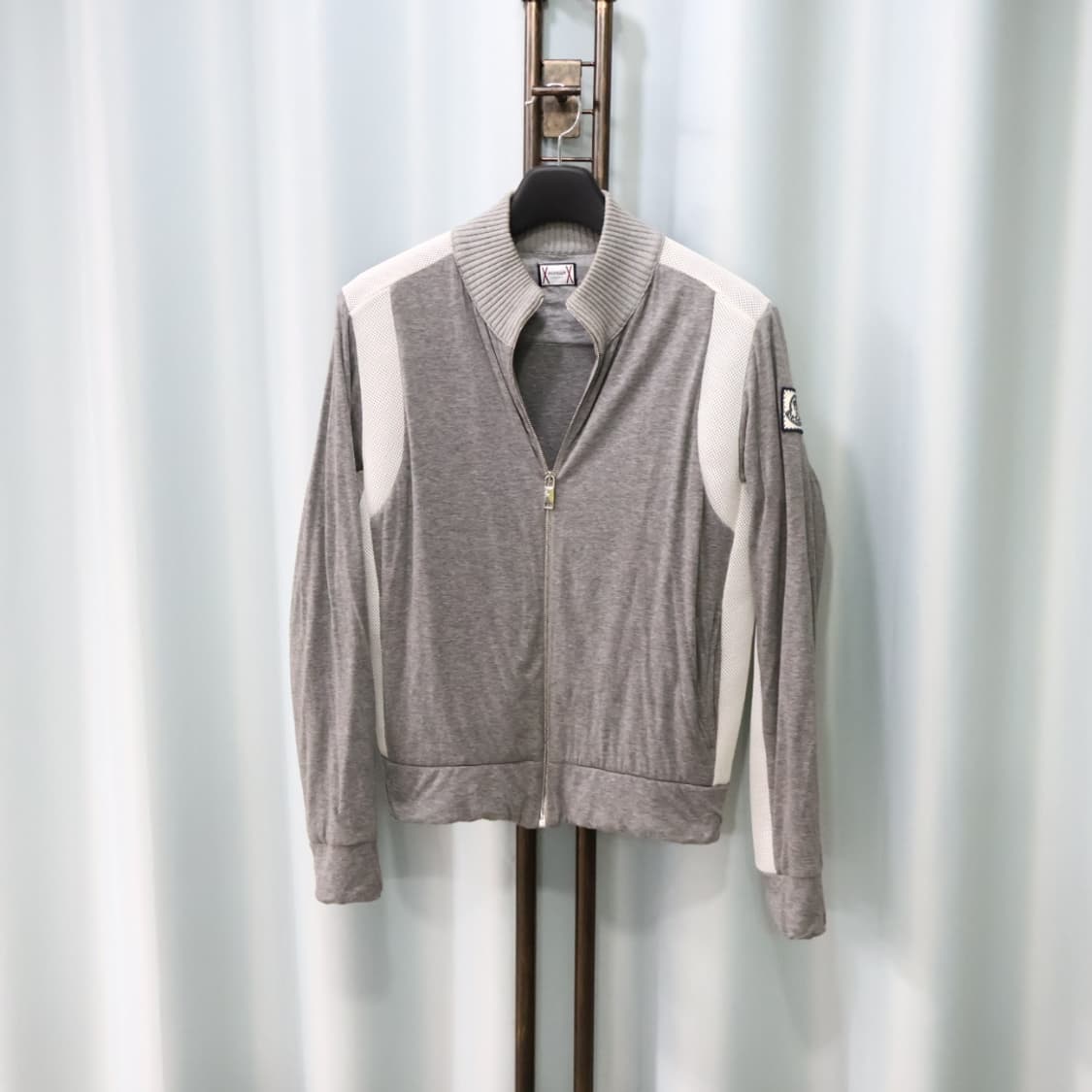 몽클레어 감마블루 그레이 집업 자켓 XL/100 상품이미지3