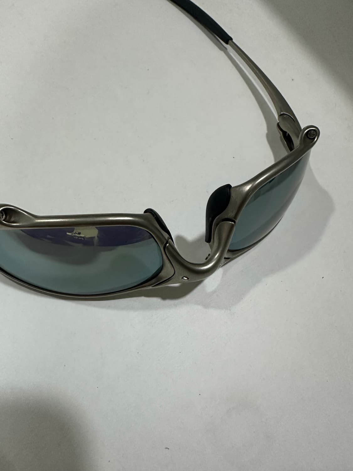 오클리 엑스메탈 줄리엣 플라즈마 에메랄드 상품이미지6