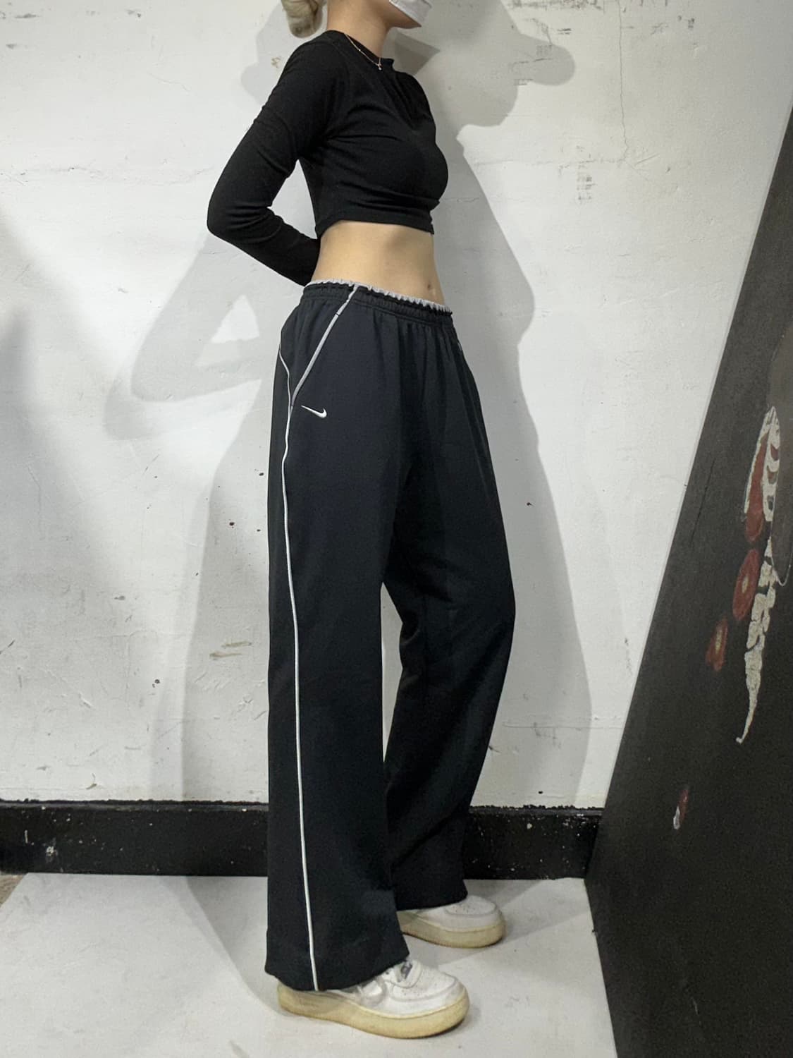 나이키 블랙 화이트 사이드 라인 와이드 추리닝 바지 트레이닝 팬츠 XL 상품이미지1