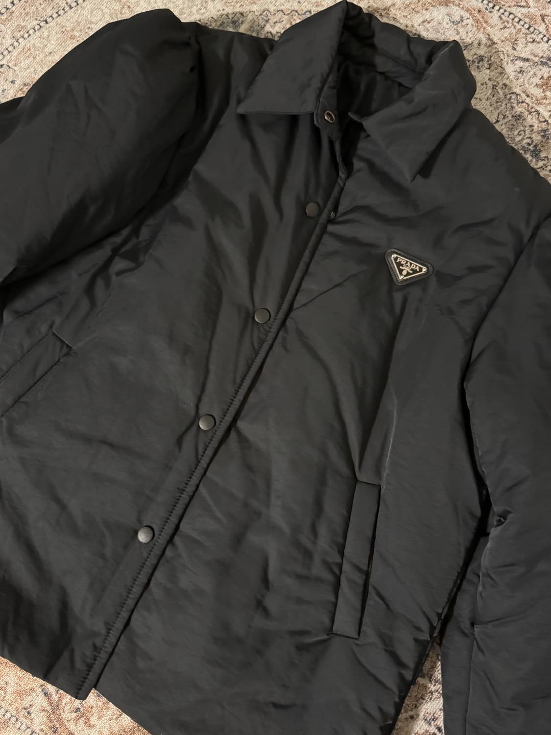 빈티지 프라다 숄더볼륨 퍼프자켓 상품이미지2