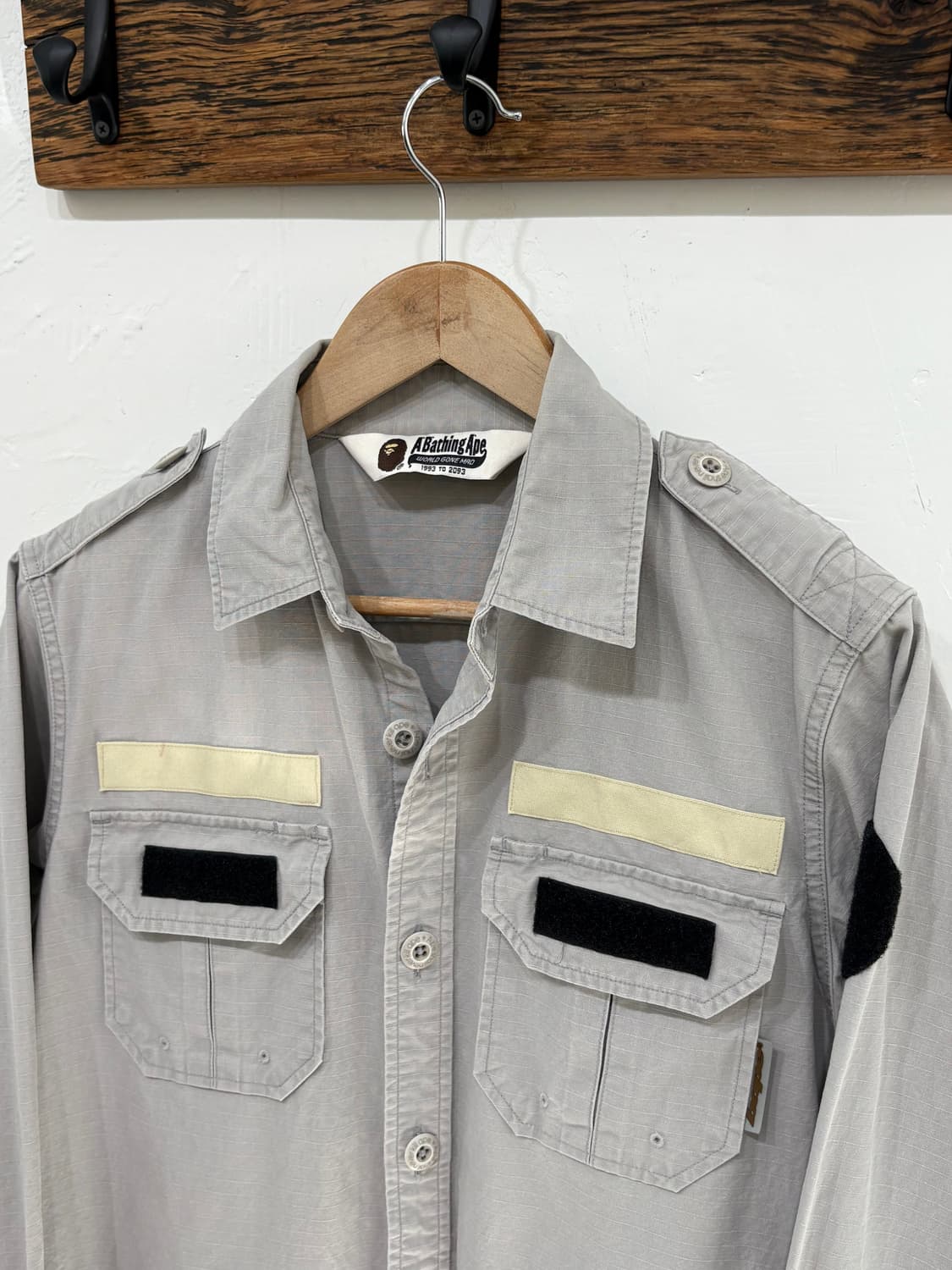A Bathing Ape 베이프 투포켓 그레이 셔츠    상품이미지2