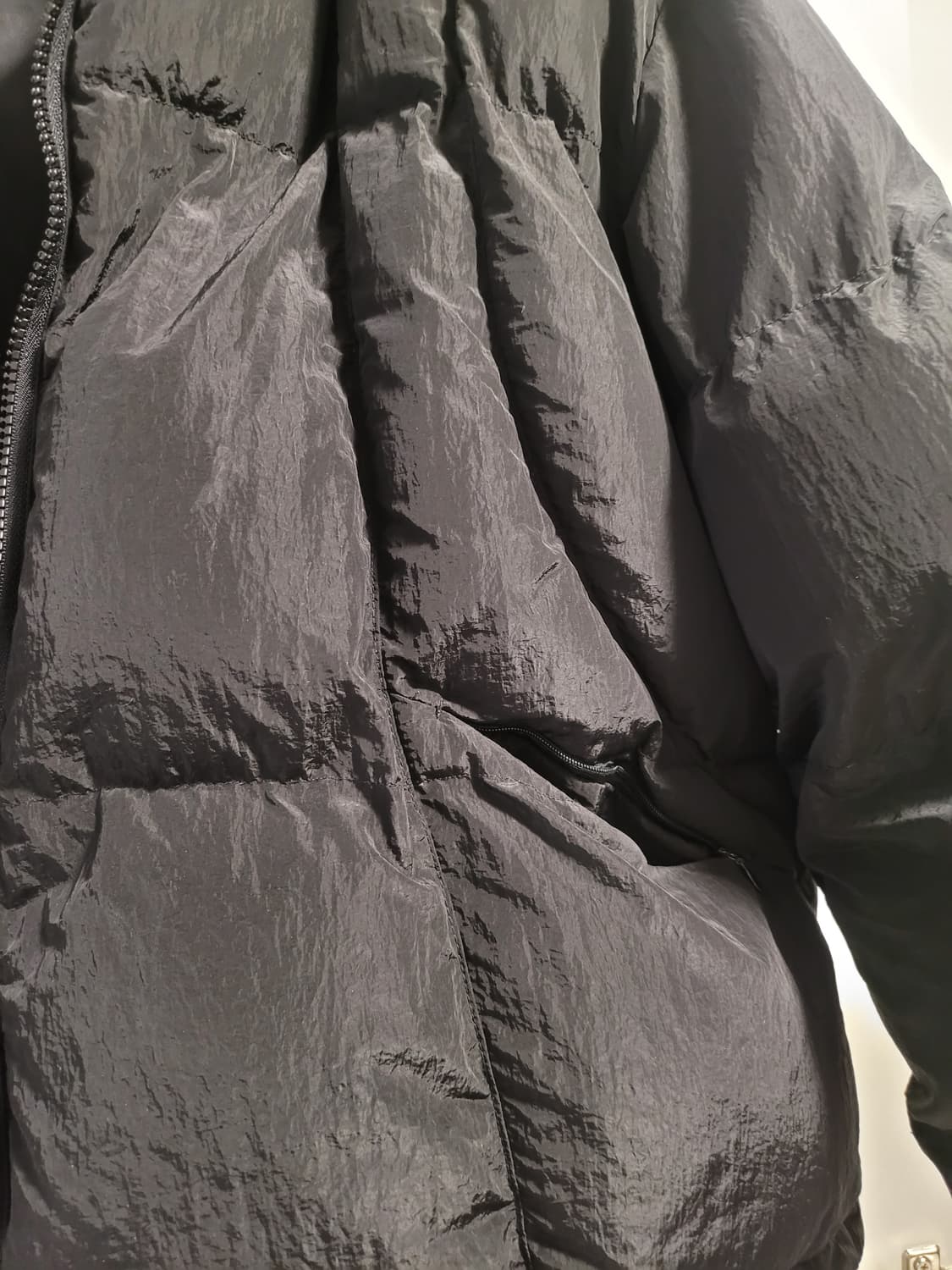 스톤아일랜드 크링클랩스 의 질감과 르마드의 핏이 만났다"  상품이미지4