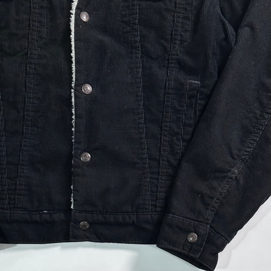 리바이스 화이트라벨 블랙 코듀로이 쉐르파 자켓 상품이미지4