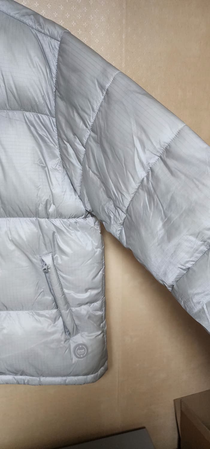 자라 남성 라이트그레이 다운패딩 점퍼L 상품이미지4
