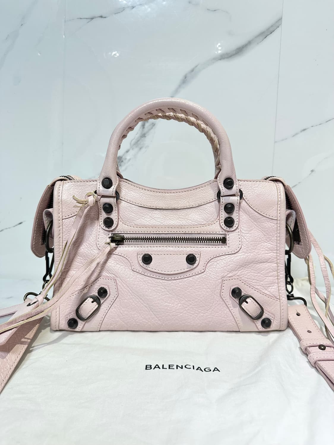 [A+ 정품] 발렌시아가 시티 모터백 미니 연핑크 상품이미지1