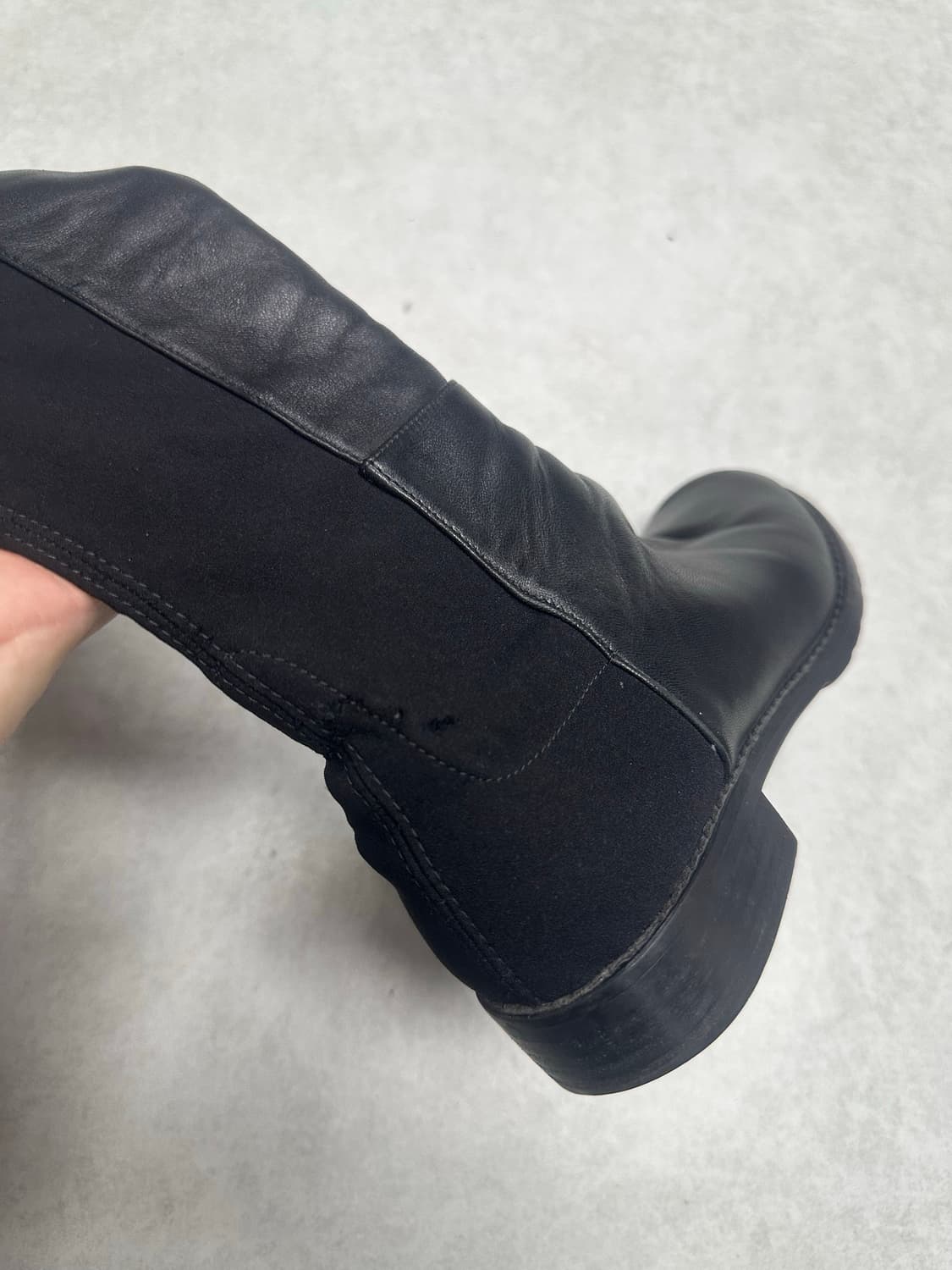 스튜어트 와이츠먼 5050 상품이미지4