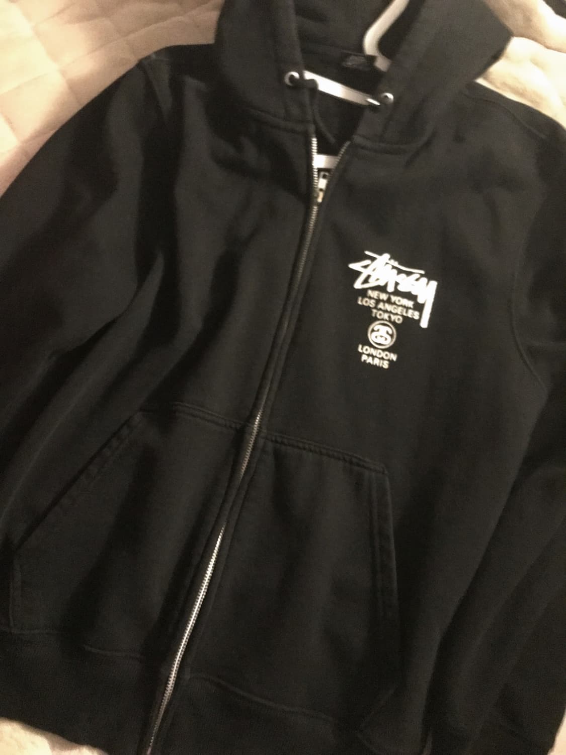 스투시 월드투어 후드집업 블랙 s사이즈 상품이미지2