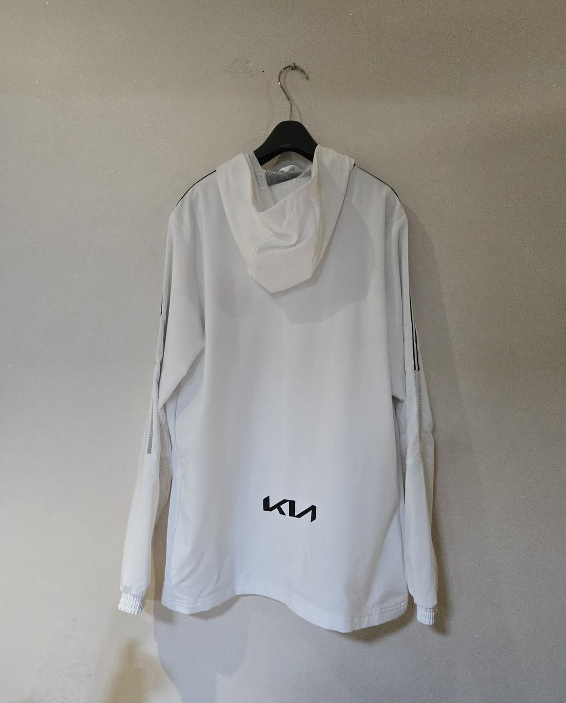 담원 기아 아디다스 바람막이 XL 상품이미지2