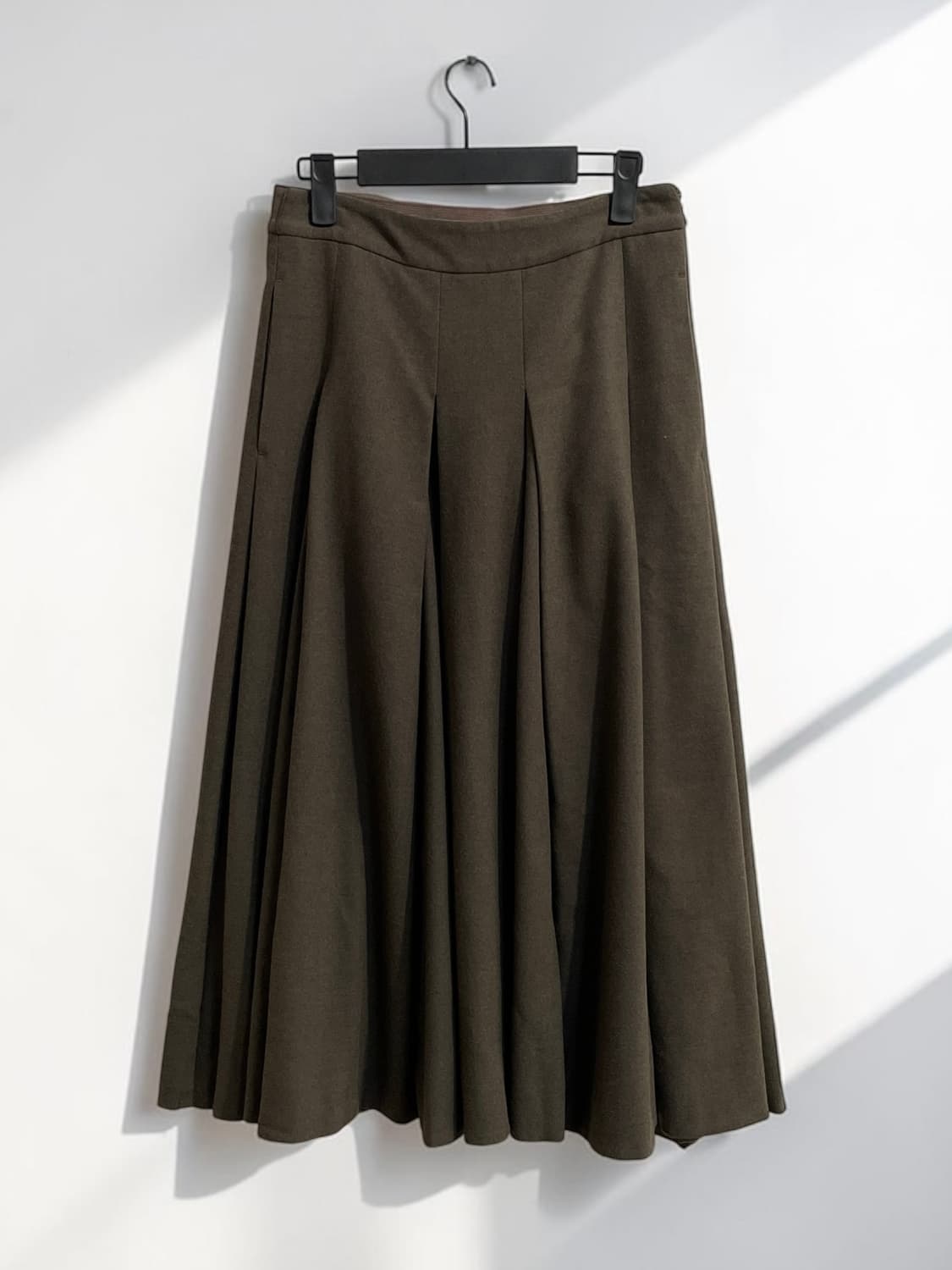 타임 플리츠 롱 스커트 상품이미지1