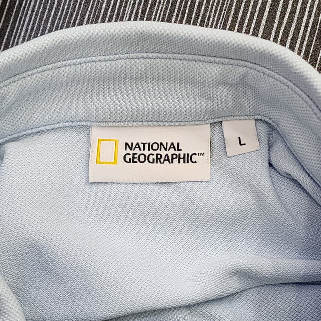 내셔널지오그래픽 라이트블루 반팔 카라티 상품이미지4