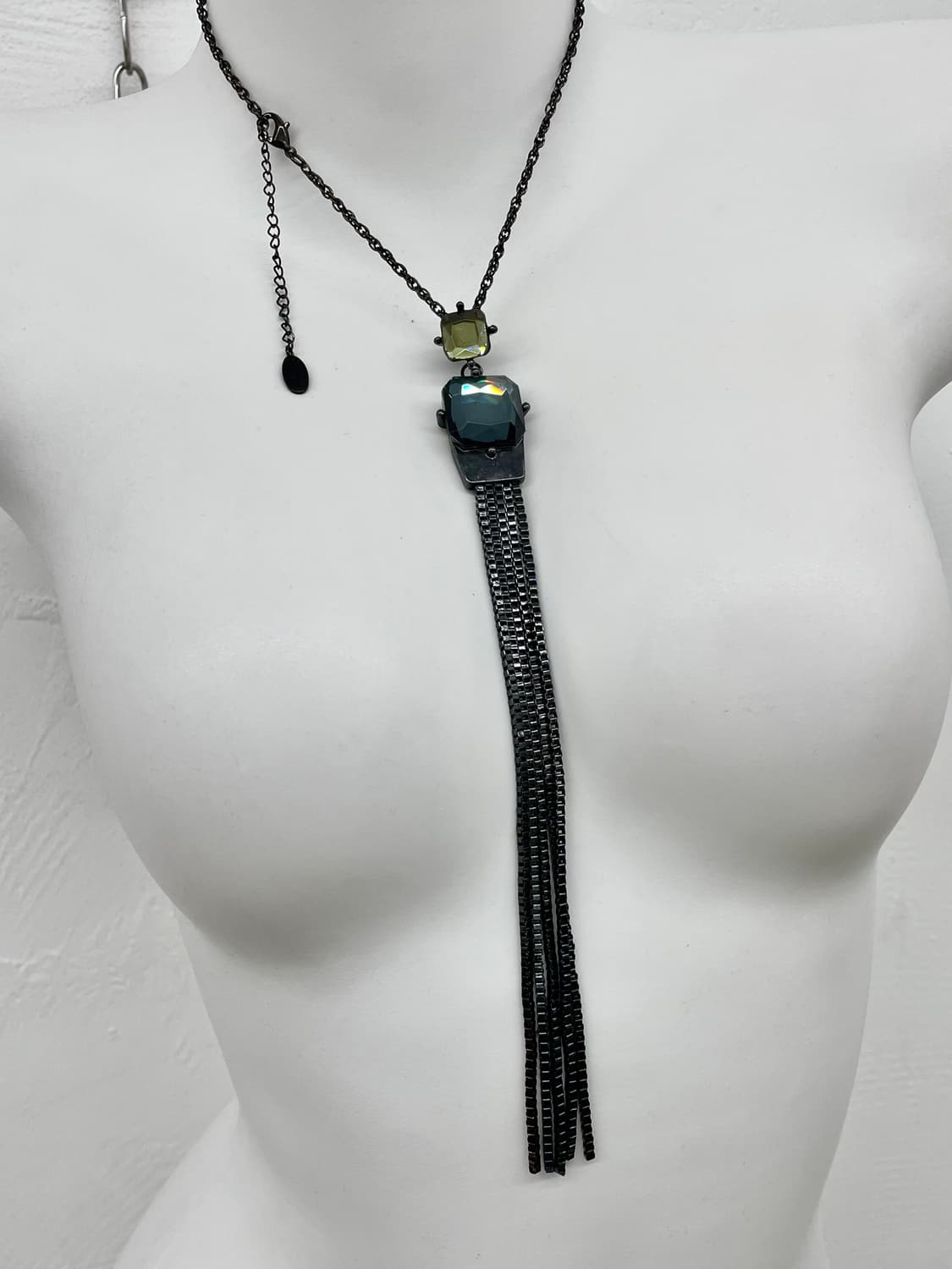 페어리 큐빅 태슬 드롭 네크리스 상품이미지1