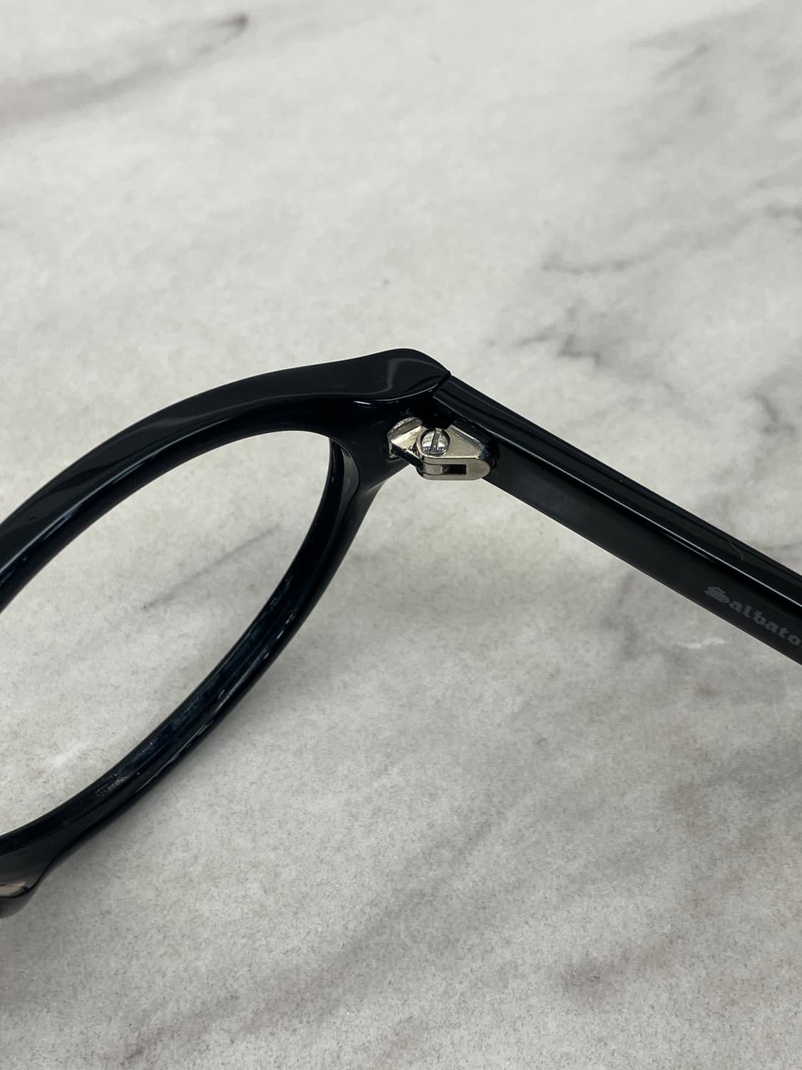 살바토르 로사 Salbator Rosa 블랙 캣아이 오벌 뿔테 안경 상품이미지3